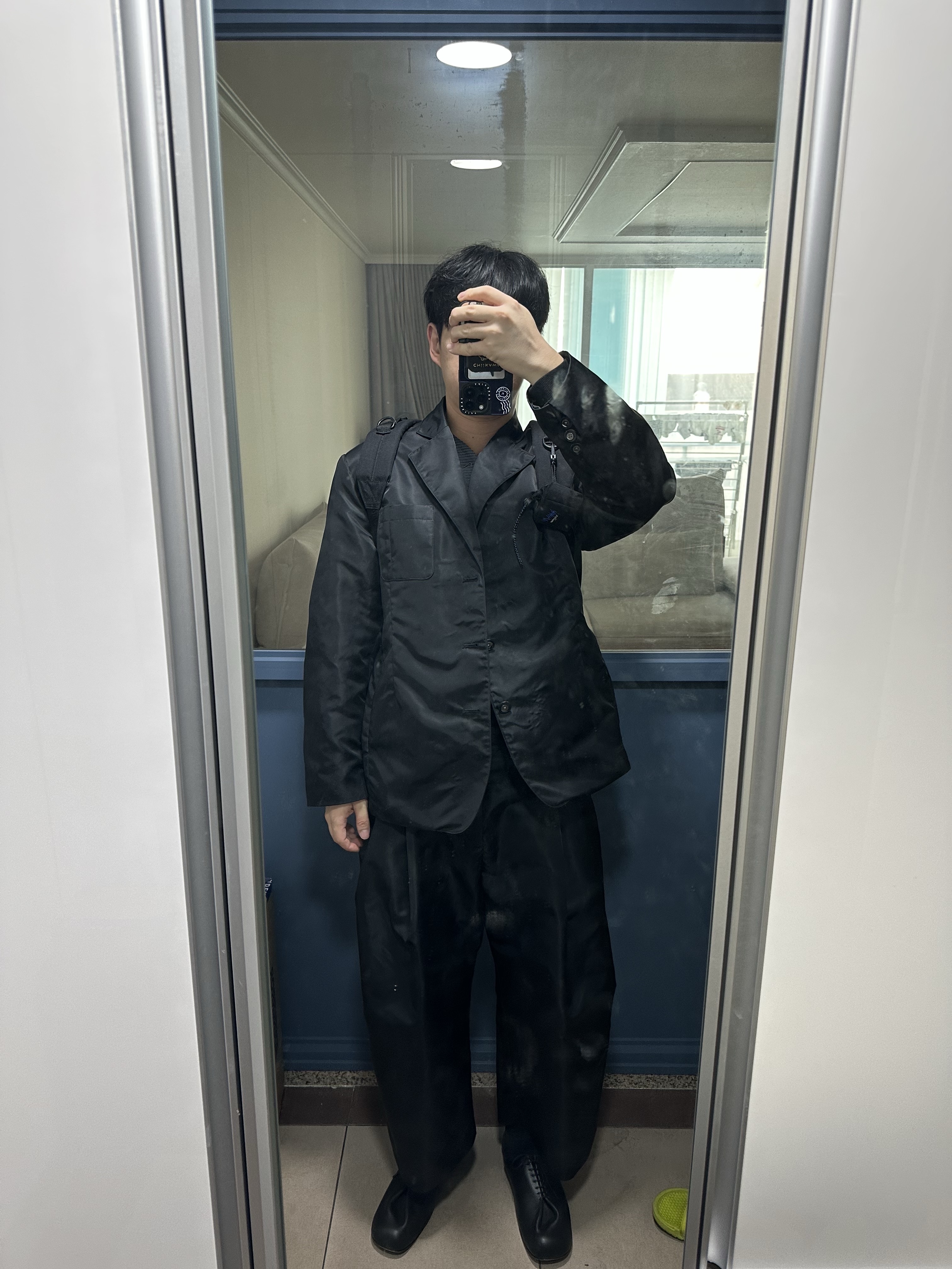 Ader Error Nyl Slacks Product 85 Noir, Ader Error Nyl Blazer Product 9 Noir 착용 스타일