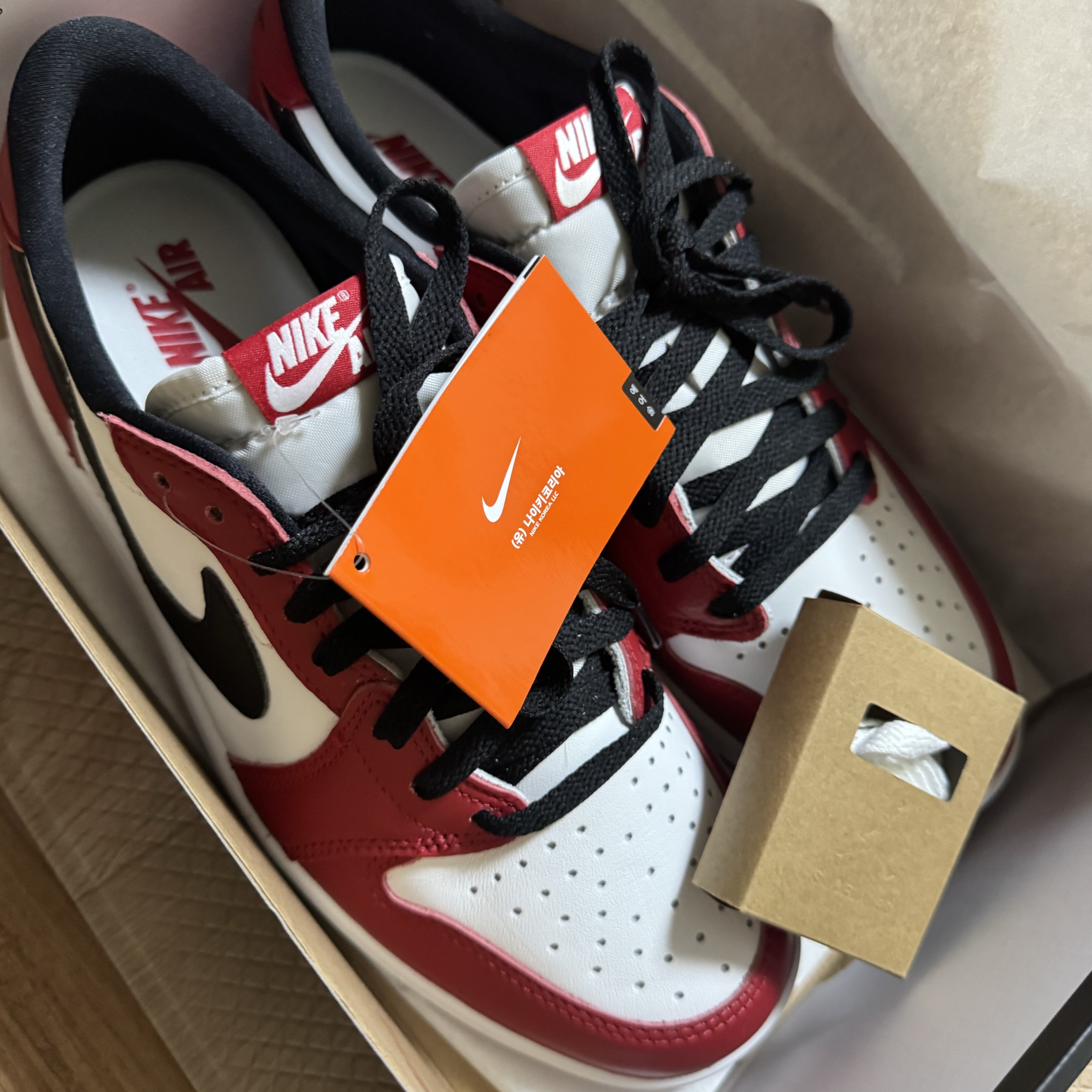 Jordan 1 Retro Low OG Chicago 착용 스타일