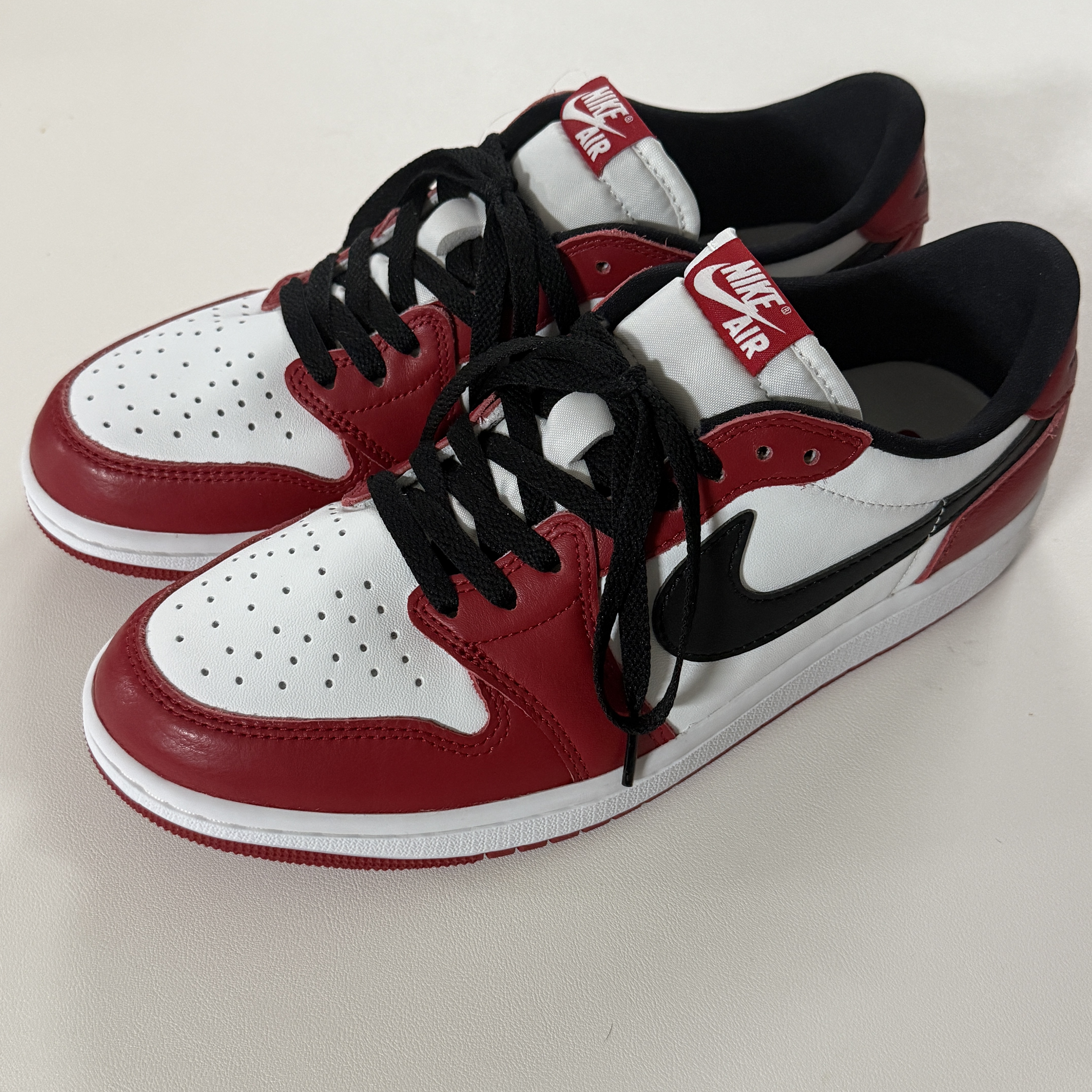 Jordan 1 Retro Low OG Chicago 착용 스타일