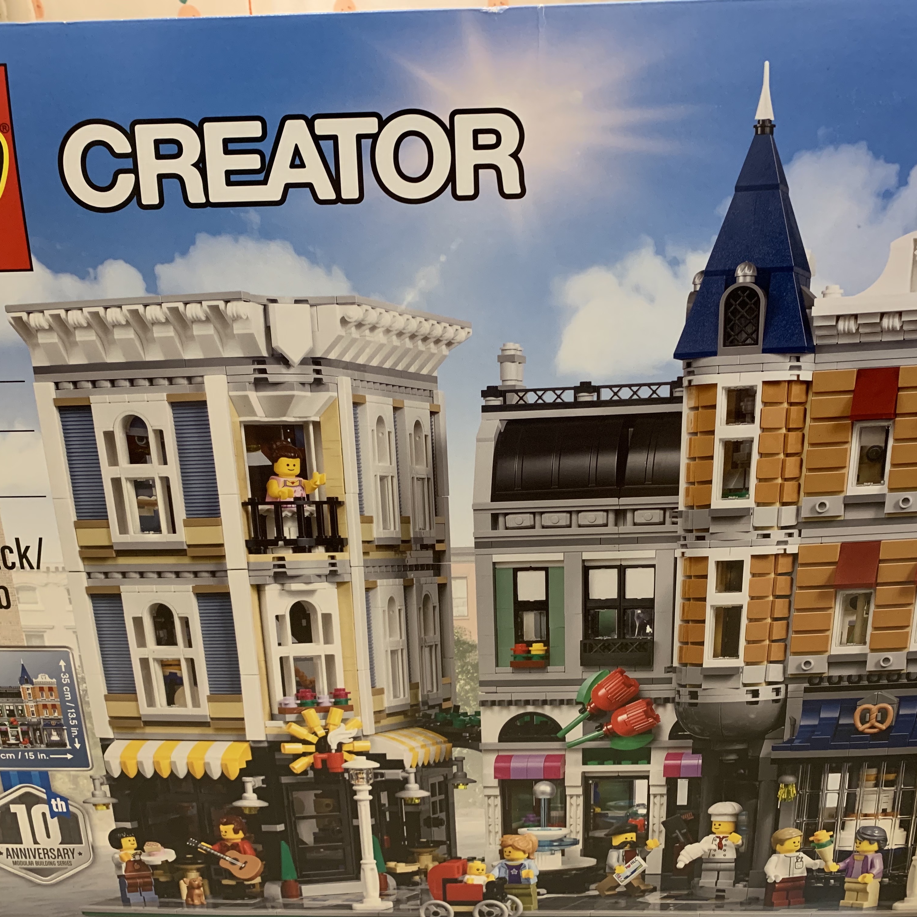 Lego Assembly Square 착용 스타일