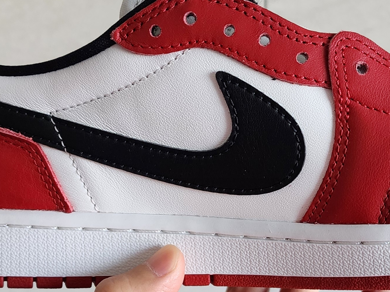 Jordan 1 Retro Low OG Chicago 착용 스타일
