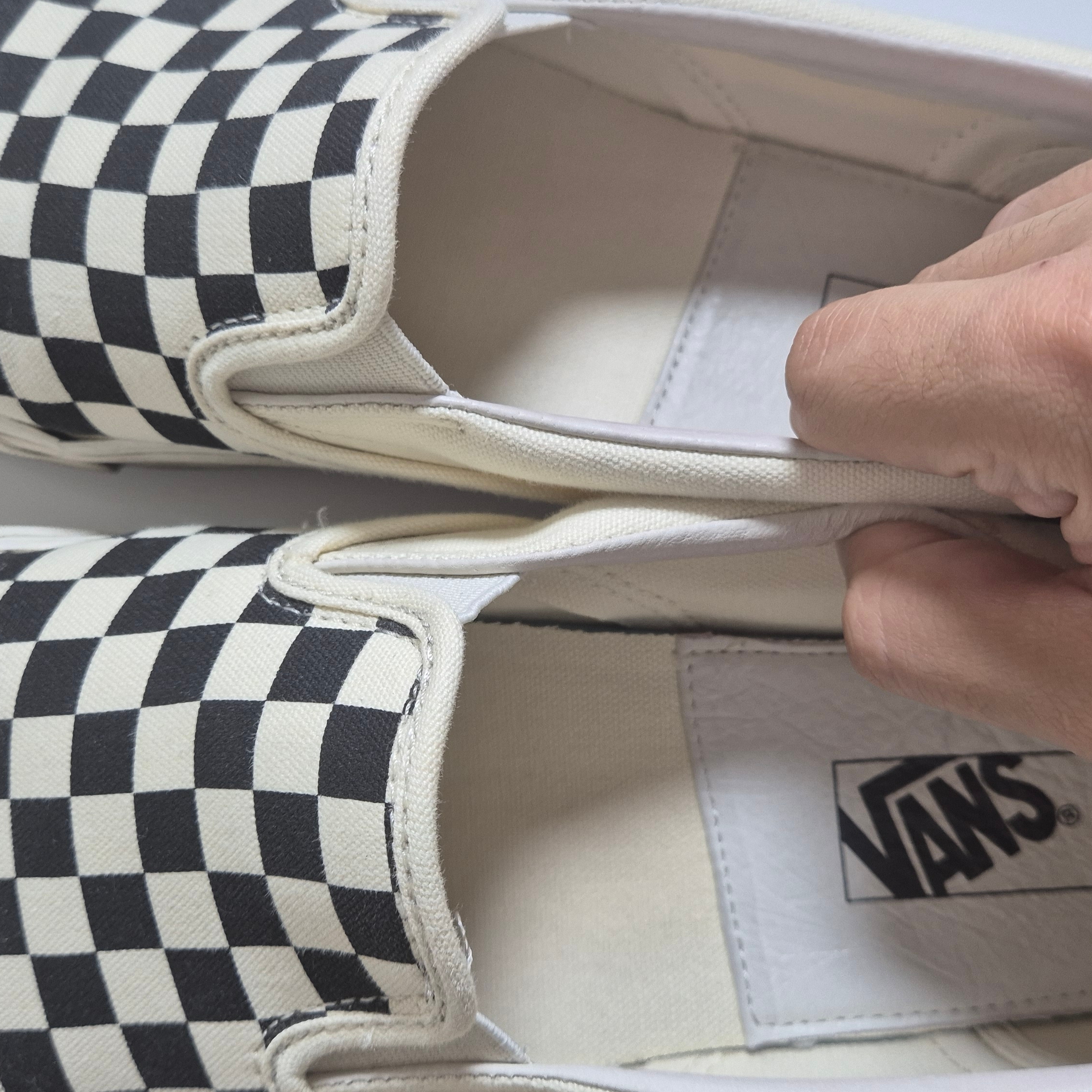 Vans Vault OG Classic Slip-On Checkerboard 착용 스타일