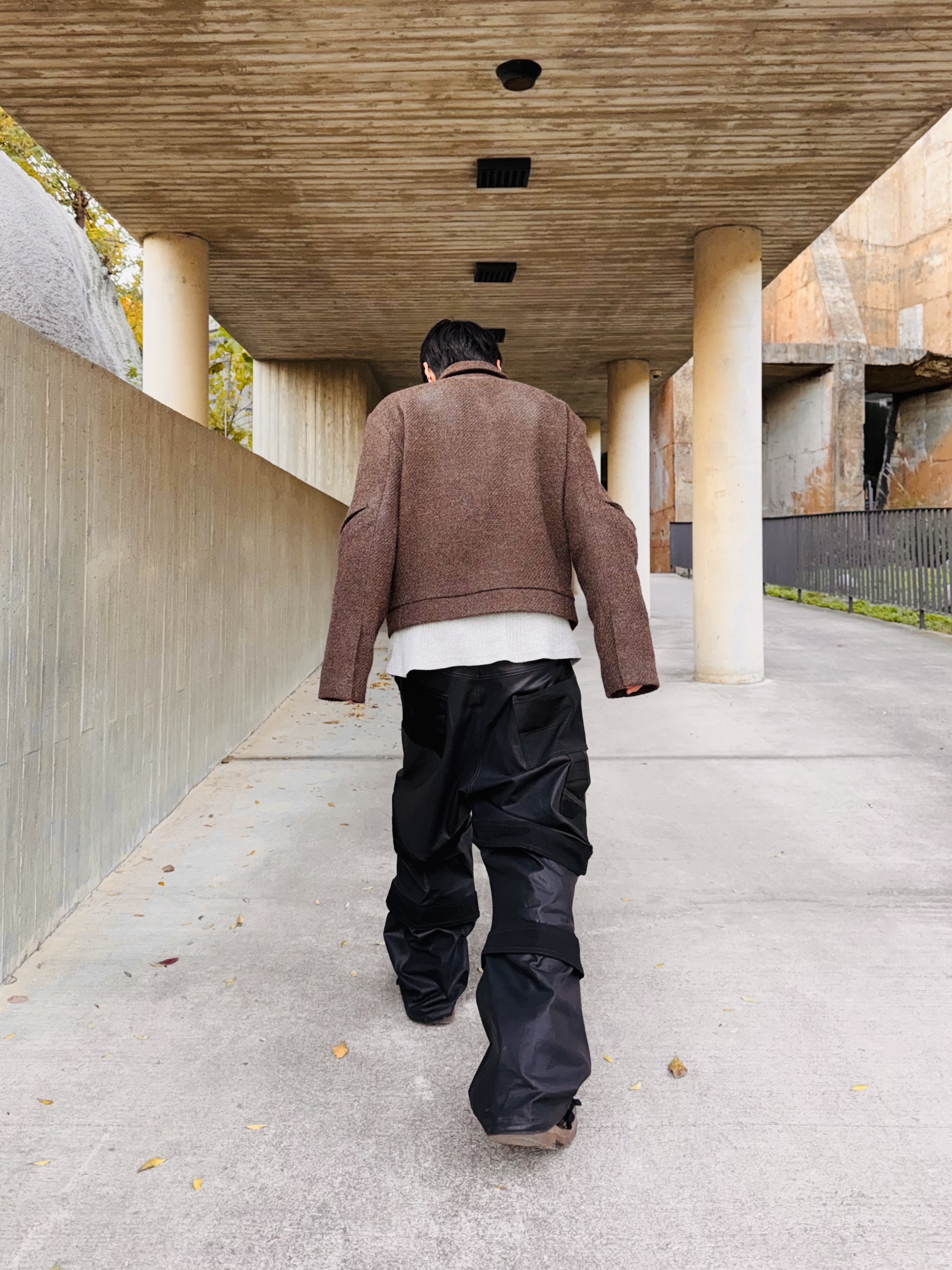 Farfromwhat Far Wool Arm Cutline Jacket, farfromwhat far layered work pants_black 착용 스타일 - 2
