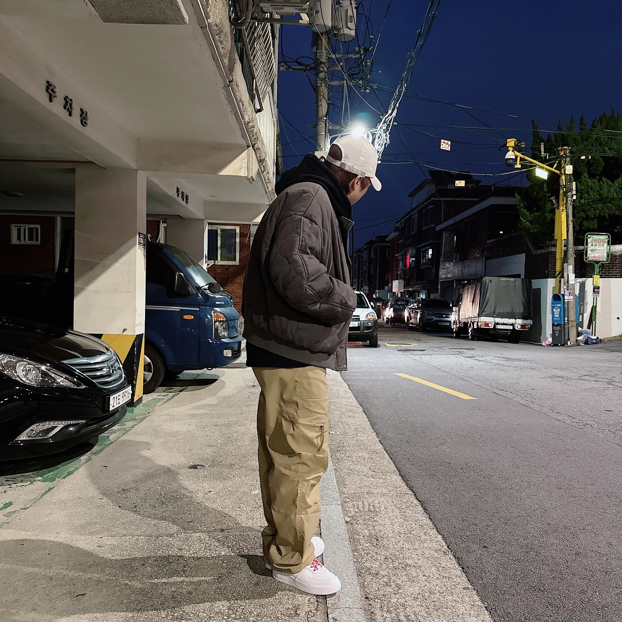 Nike x Supreme Air Force 1 Low White 착용 스타일 - 3