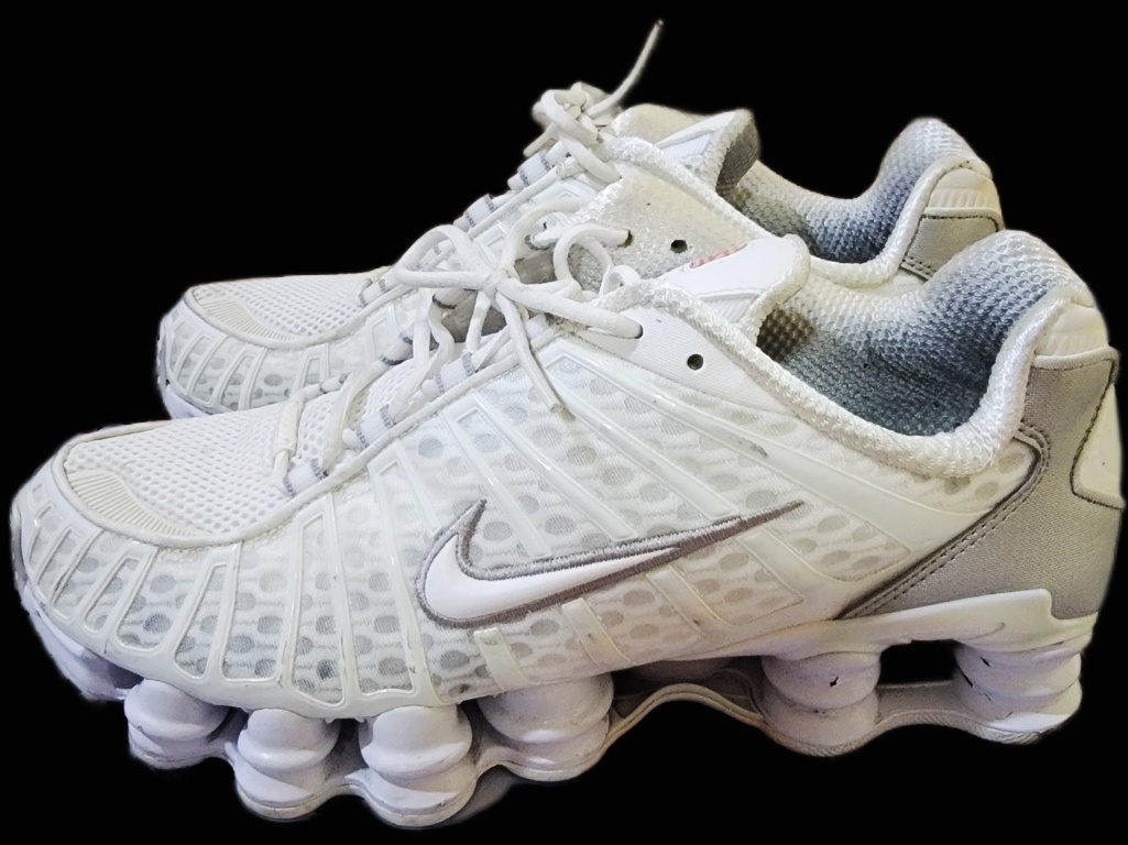 (W) Nike Shox TL White and Max Orange 착용 스타일