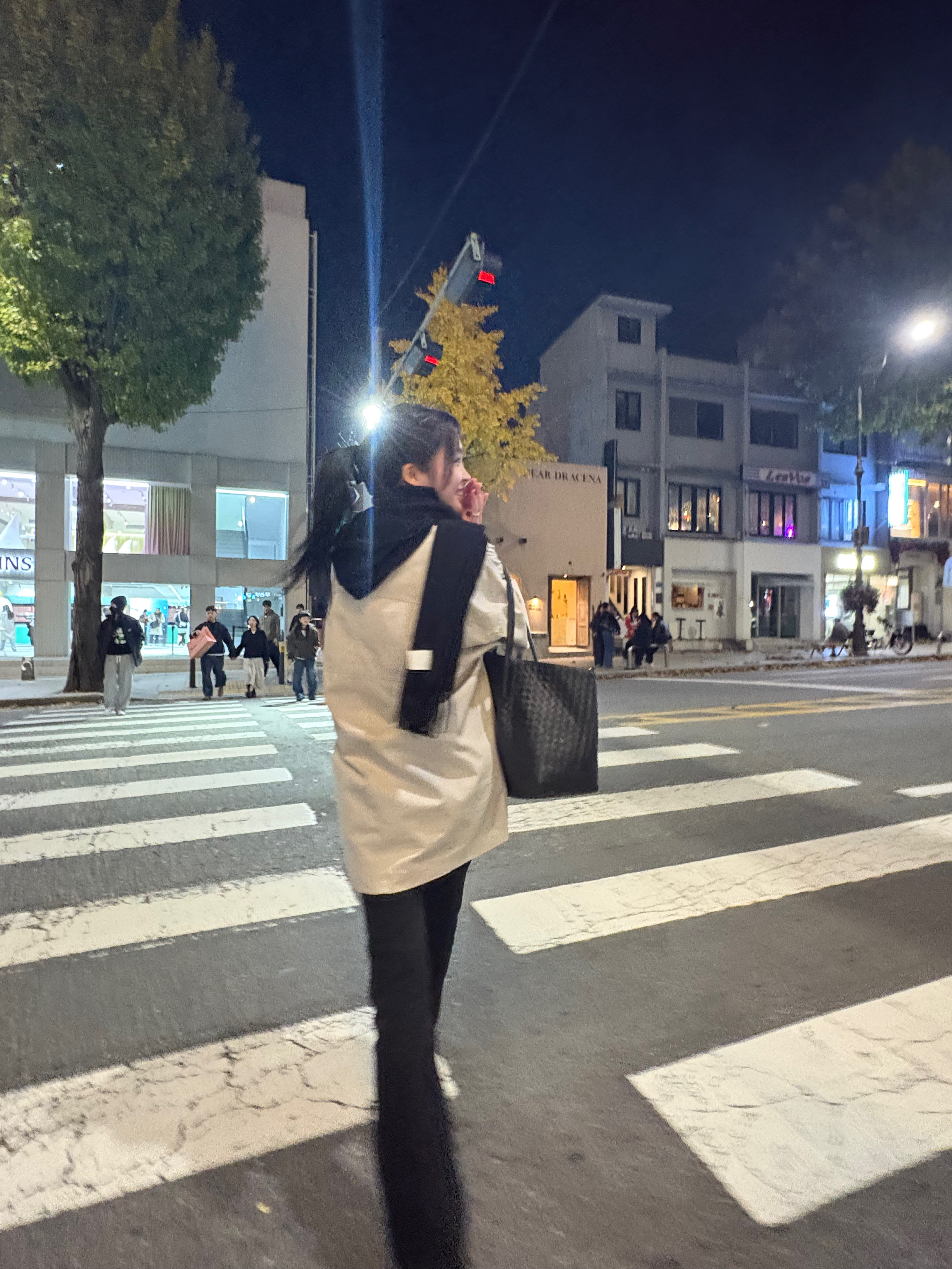 (W) On Running Cloudvista 2 Black 착용 스타일 - 3