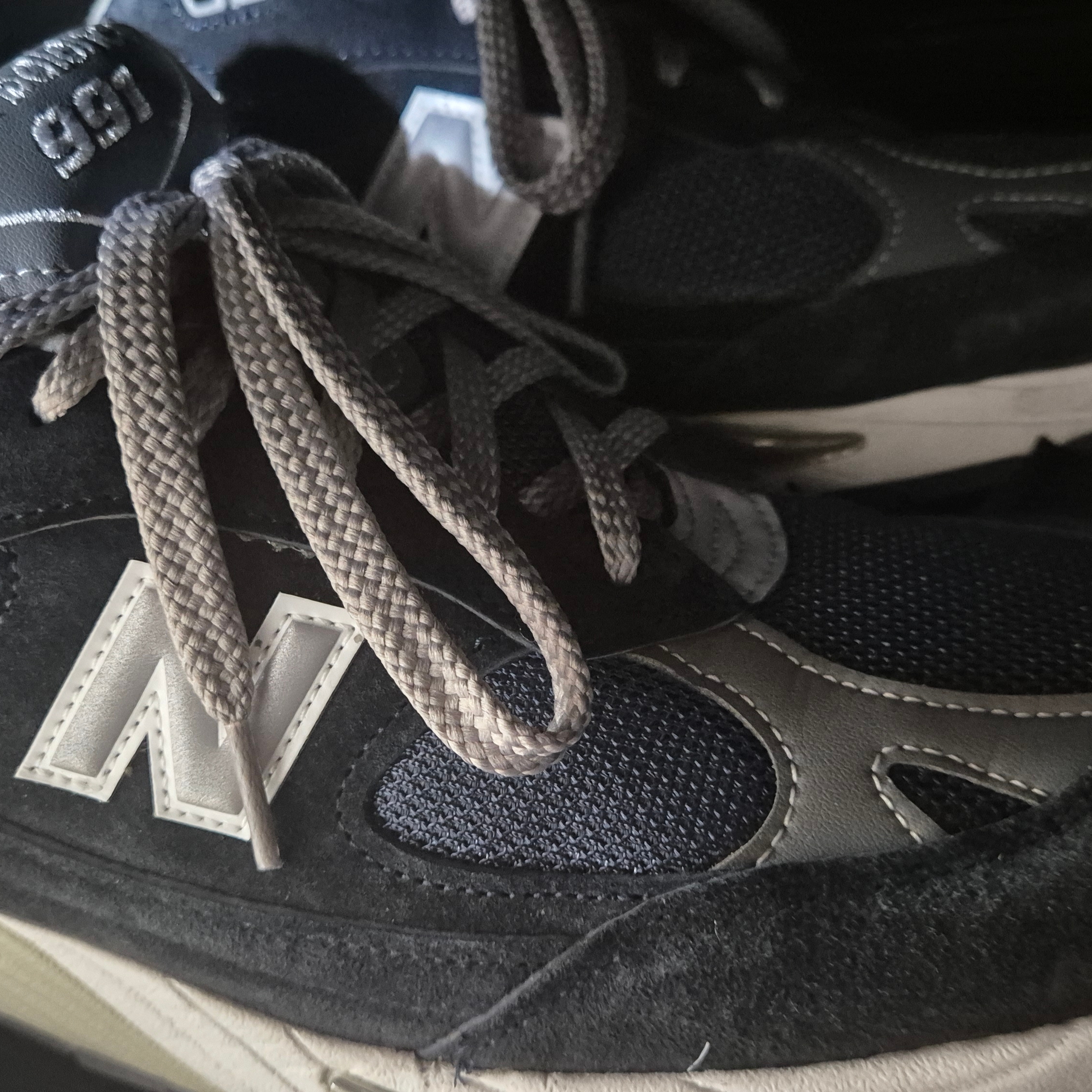 New Balance 991 Made in UK Navy 착용 스타일