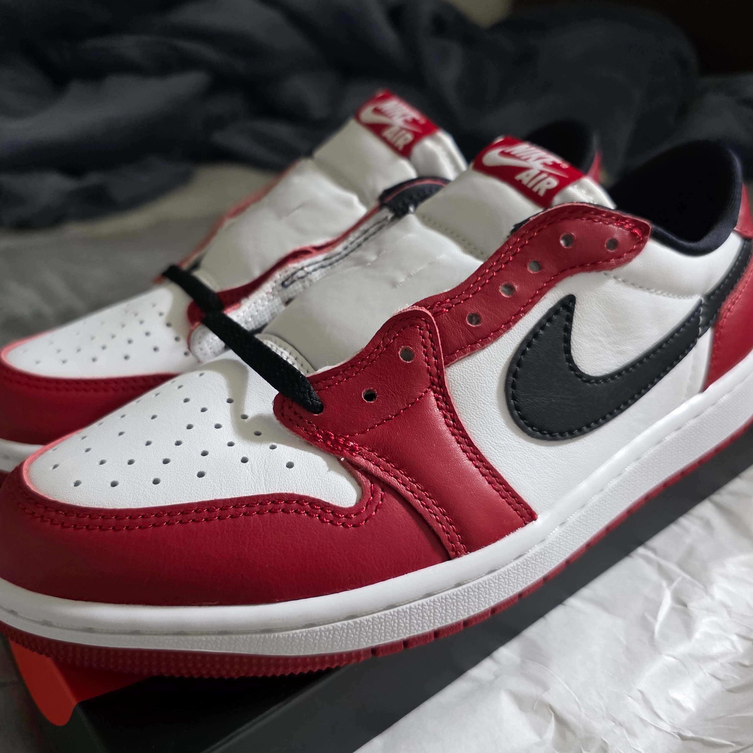 Jordan 1 Retro Low OG Chicago 착용 스타일 - 9