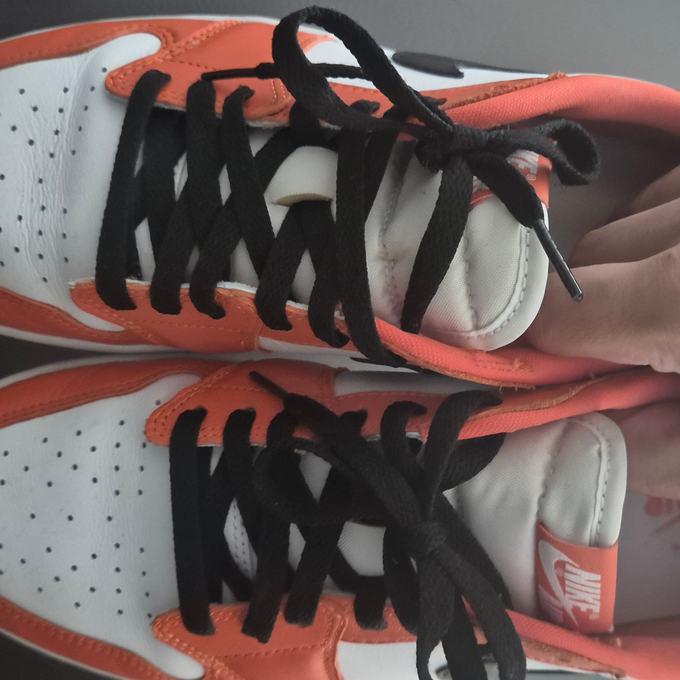 Jordan 1 Low OG Starfish 착용 스타일