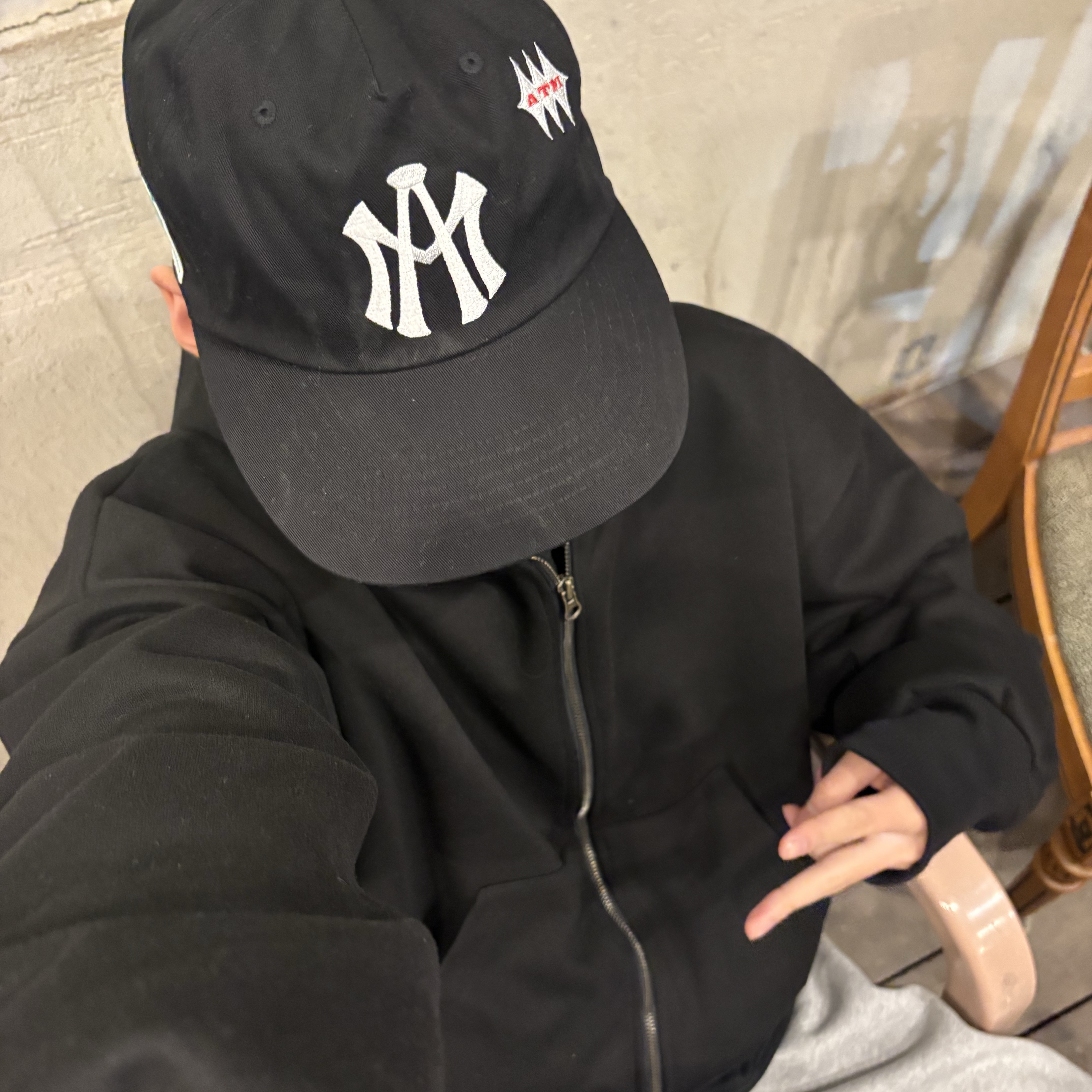 Aftermath Atm Logo Ball Cap Black 착용 스타일