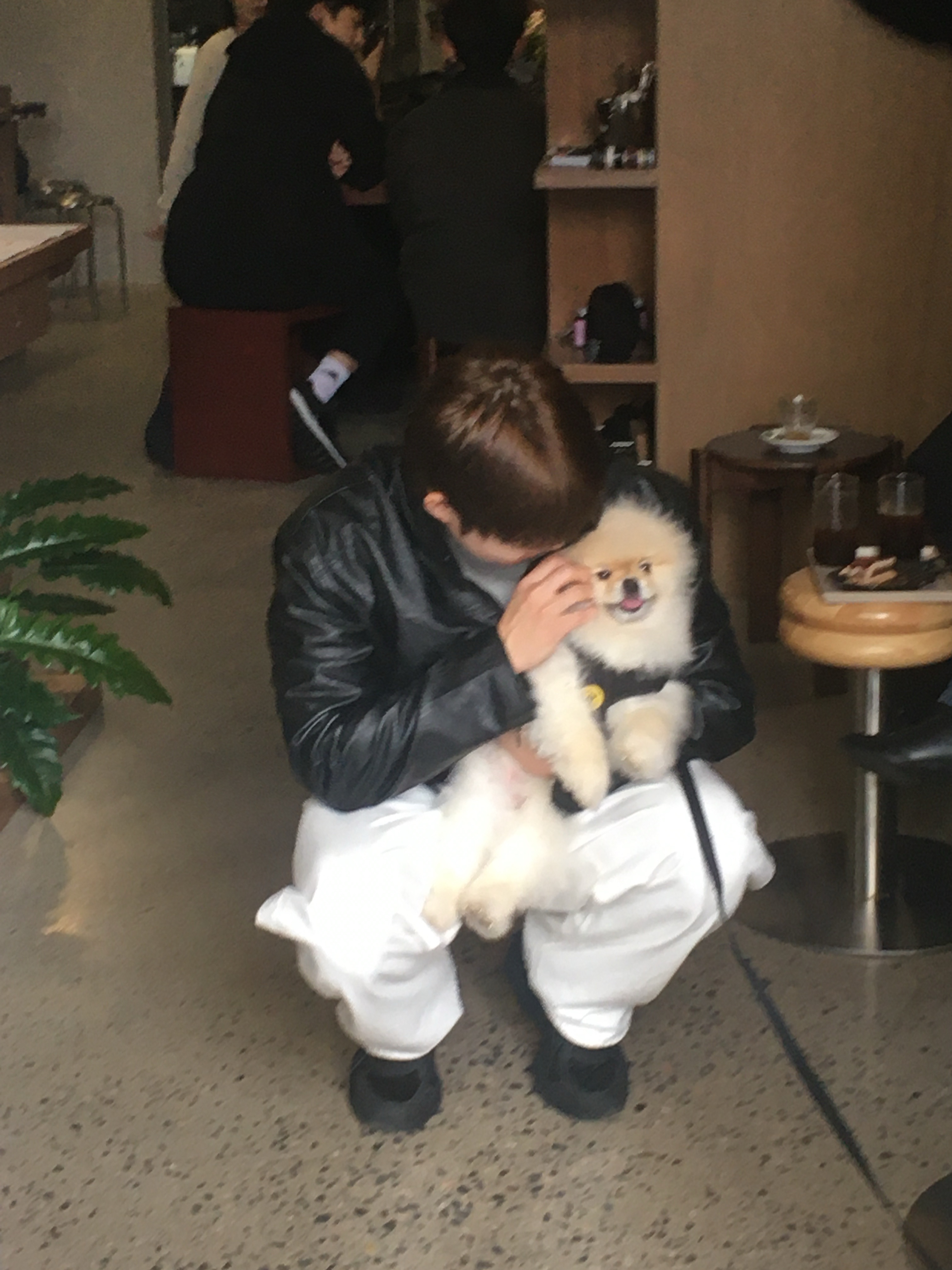 Asics Jog 100 T Black - 4E Extra Wide 착용 스타일 - 3