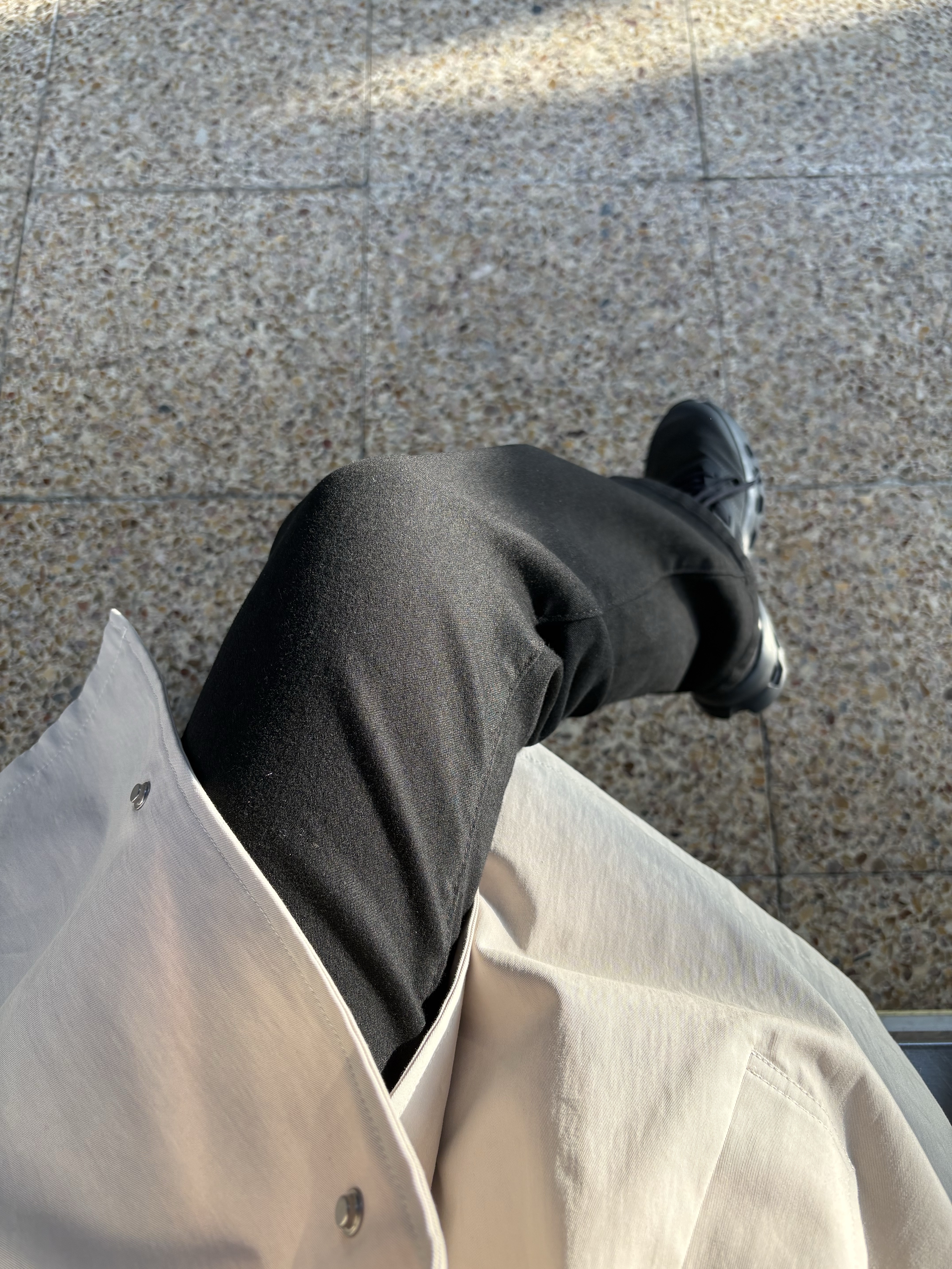 (W) On Running Cloudvista 2 Black 착용 스타일 - 4