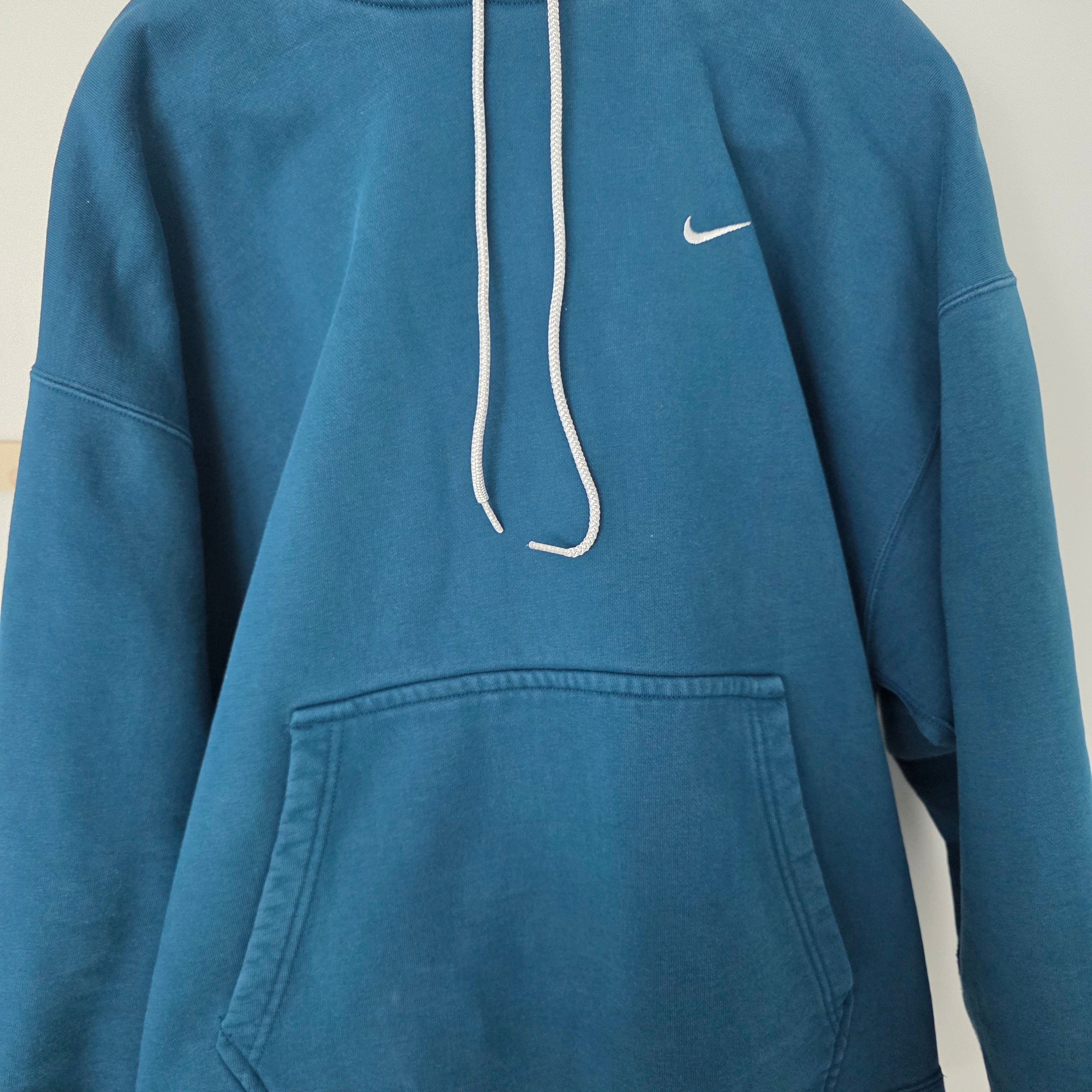 Nike NRG Solo Swoosh Fleece Hoodie Valerian Blue - US/EU 착용 스타일