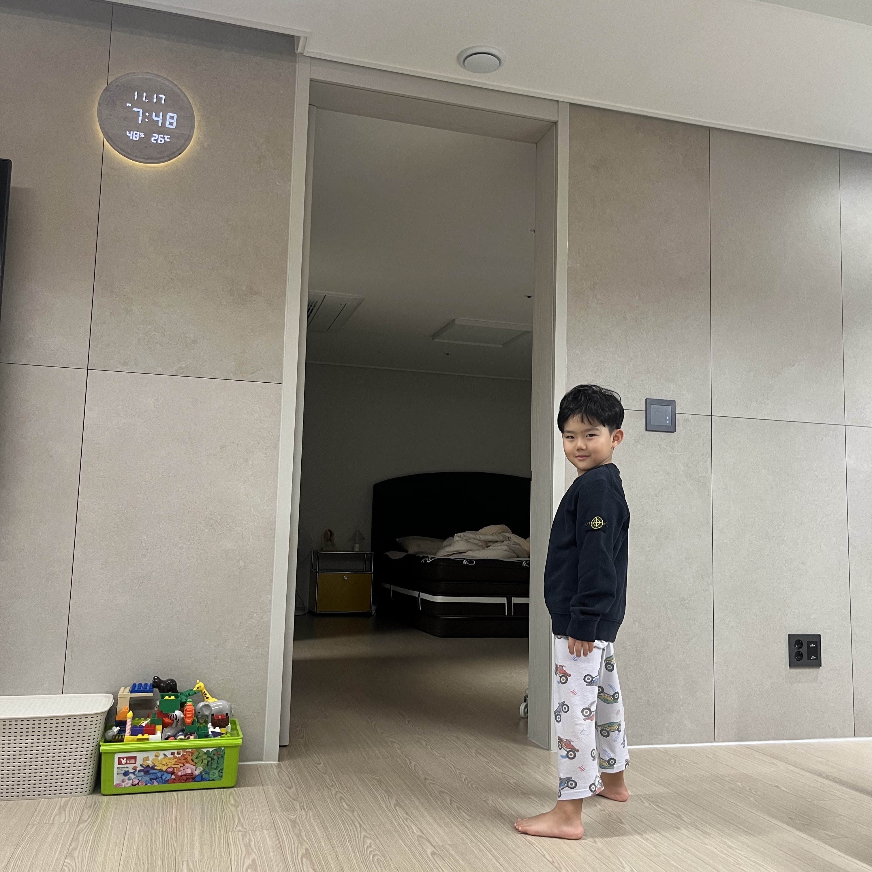 (Kids) Stone Island 61340 Cotton Fleece Crewneck Sweatshirt Navy Blue - 22FW 착용 스타일 - 2