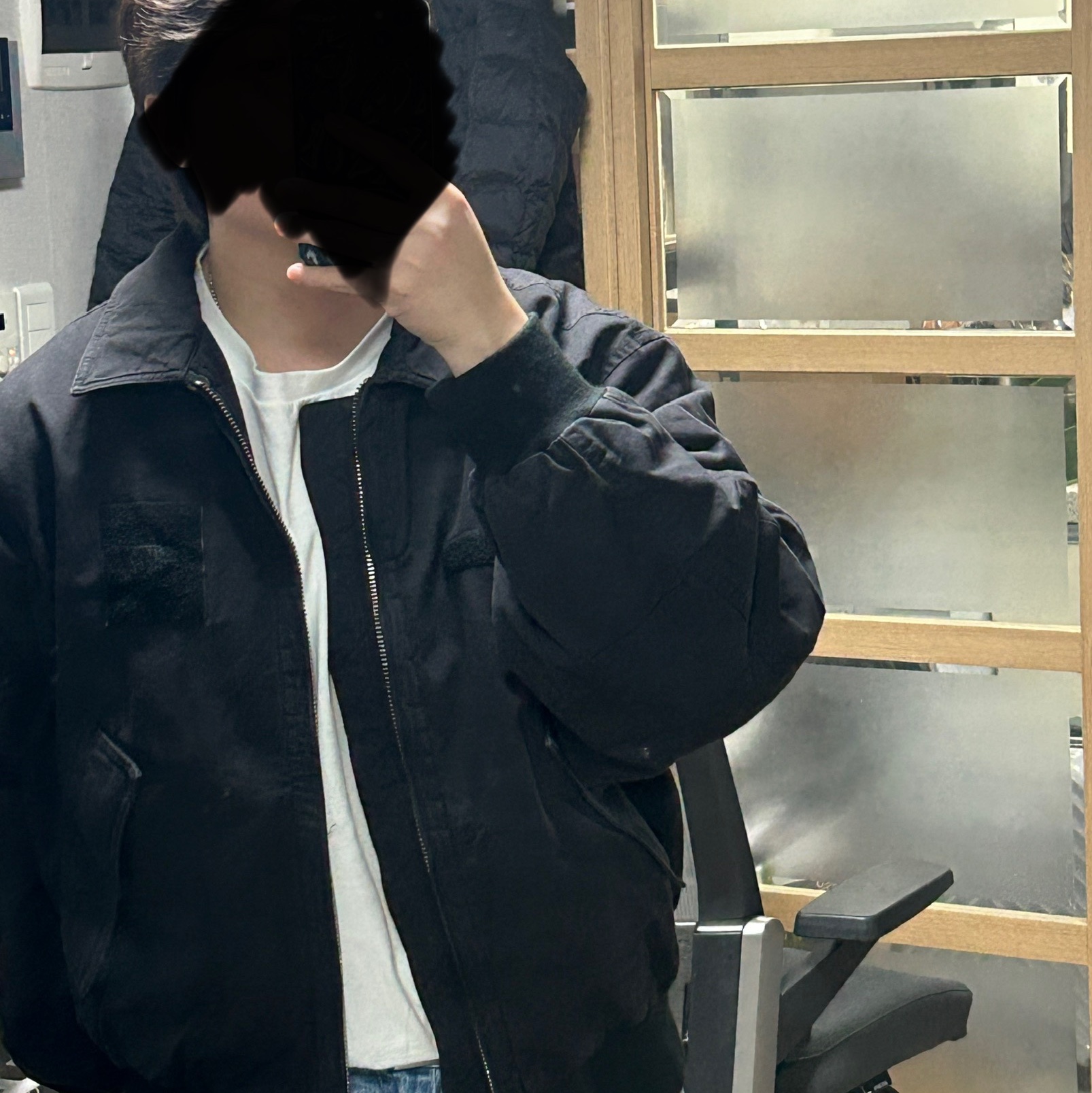 Stussy Flight Bomber Black 착용 스타일 - 2
