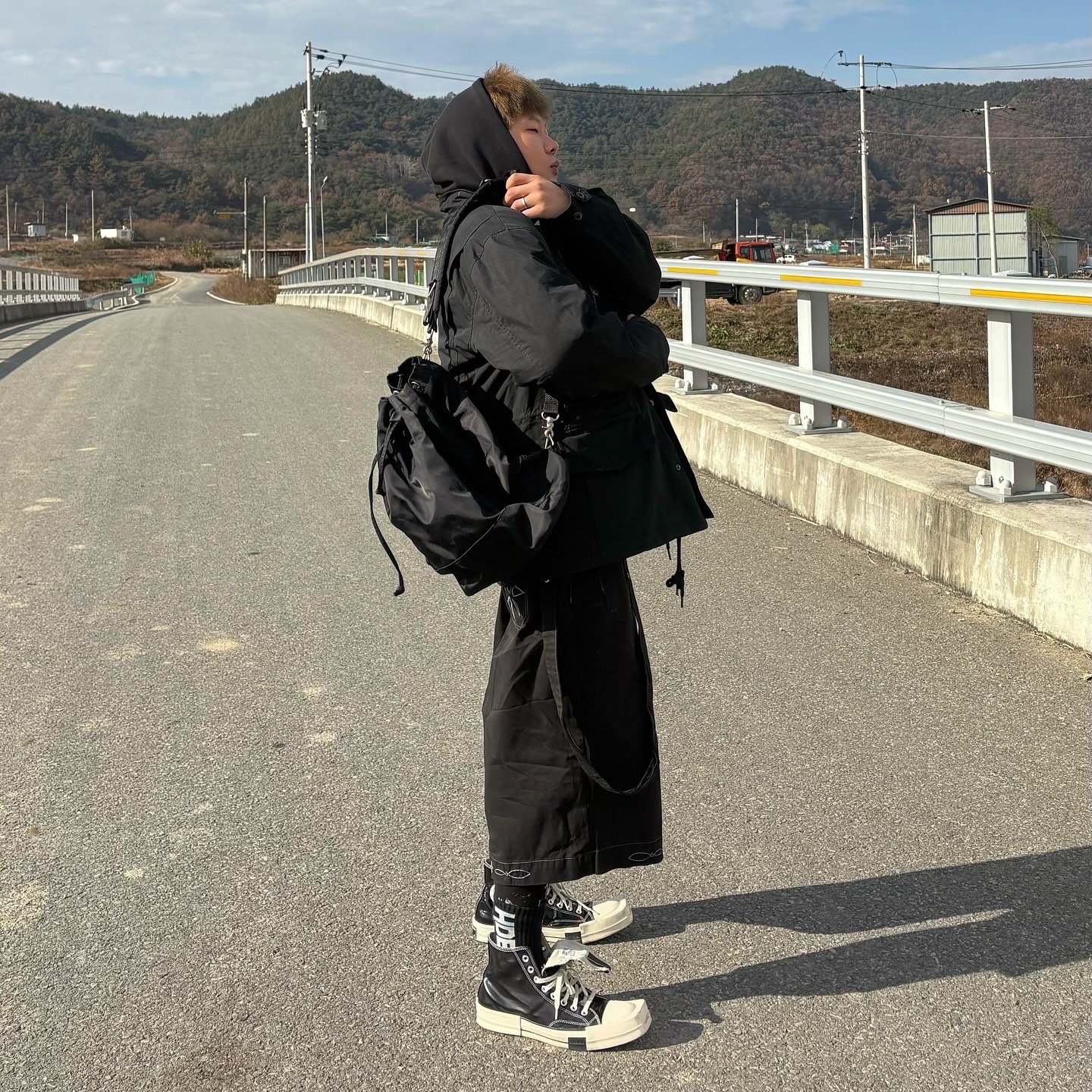 Converse x Drkshdw Turbodrk Chuck 70 Hi Black Lacquered Denim 착용 스타일