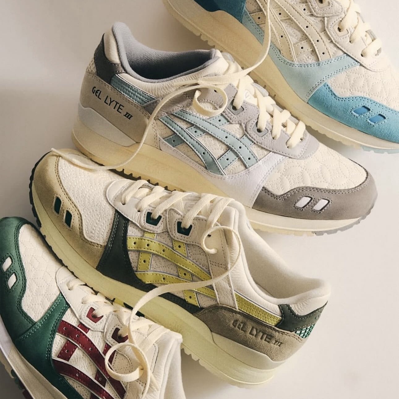 Asics x Ronnie Fieg x Kith Gel-Lyte III 07 Remastered Marshmallow Cloud Blue 착용 스타일 - 2