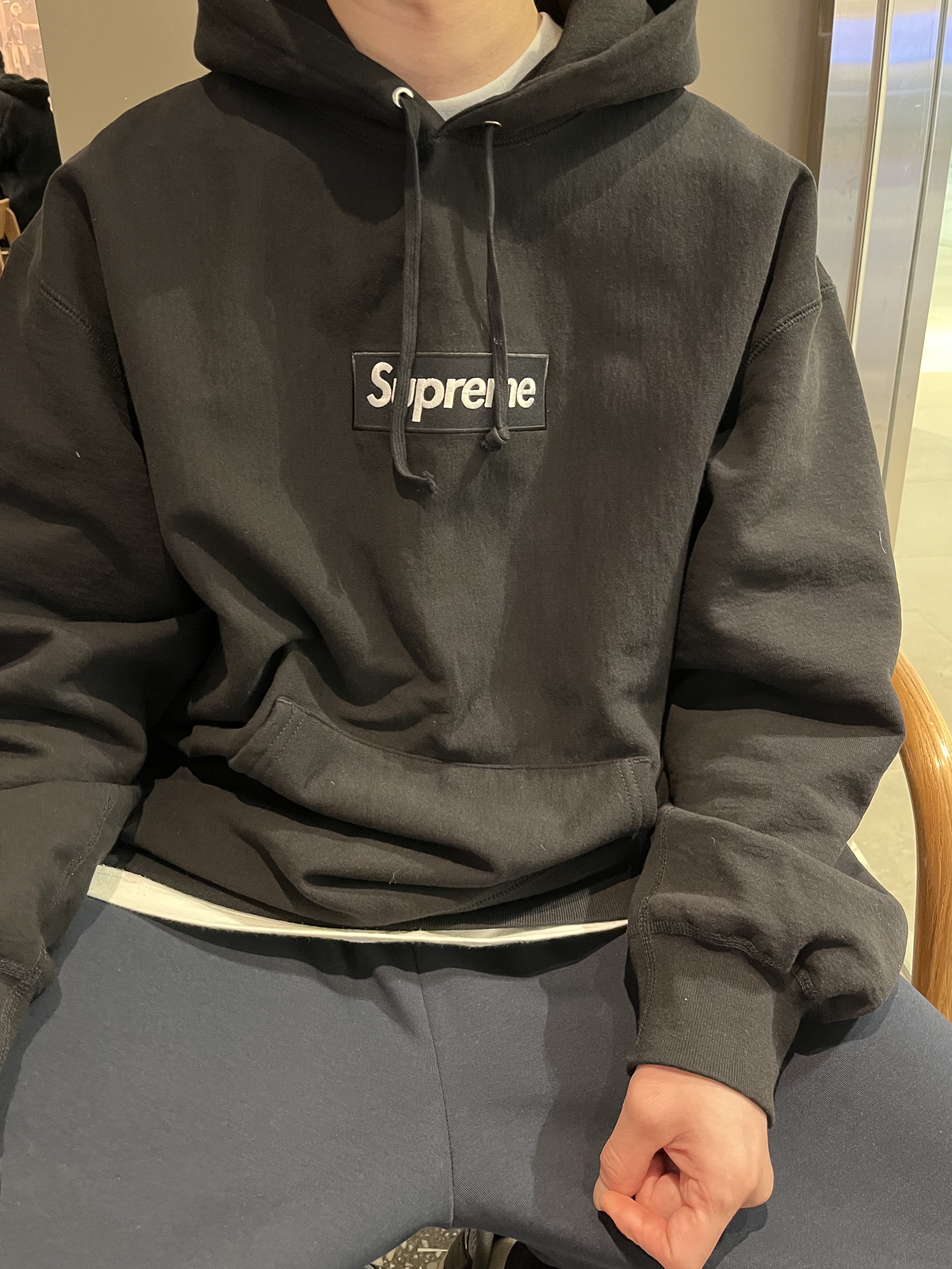 Supreme Box Logo Hooded Sweatshirt Black - 23FW 착용 스타일 - 4