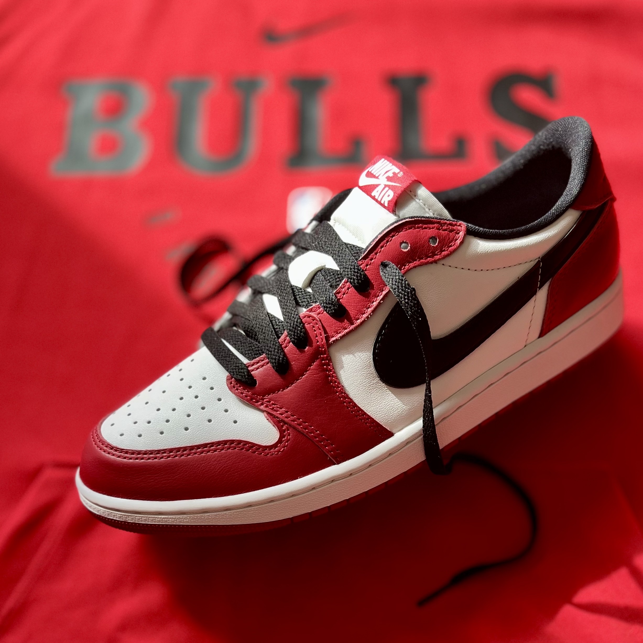 Jordan 1 Retro Low OG Chicago 착용 스타일