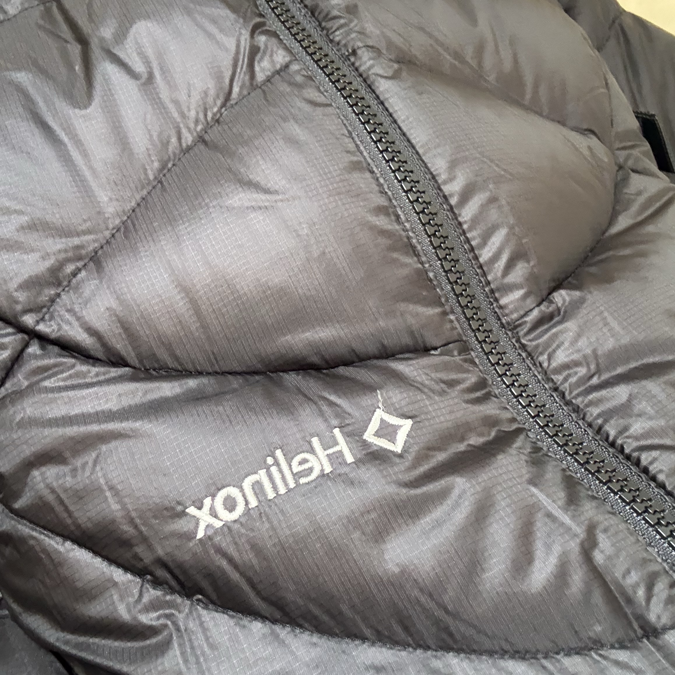 Helinox Wear Eclipse Pack Down Jacket Black 착용 스타일