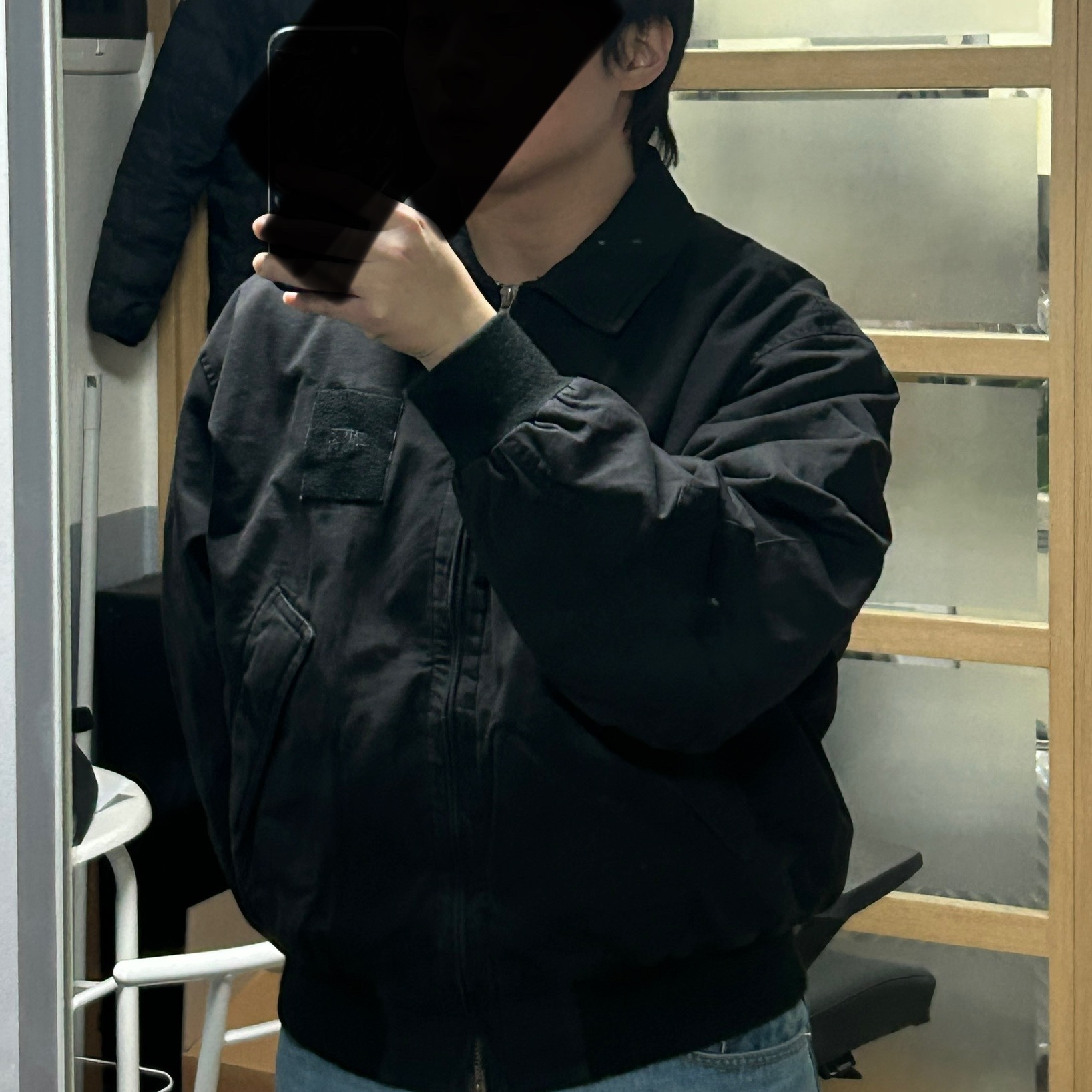 Stussy Flight Bomber Black 착용 스타일 - 1