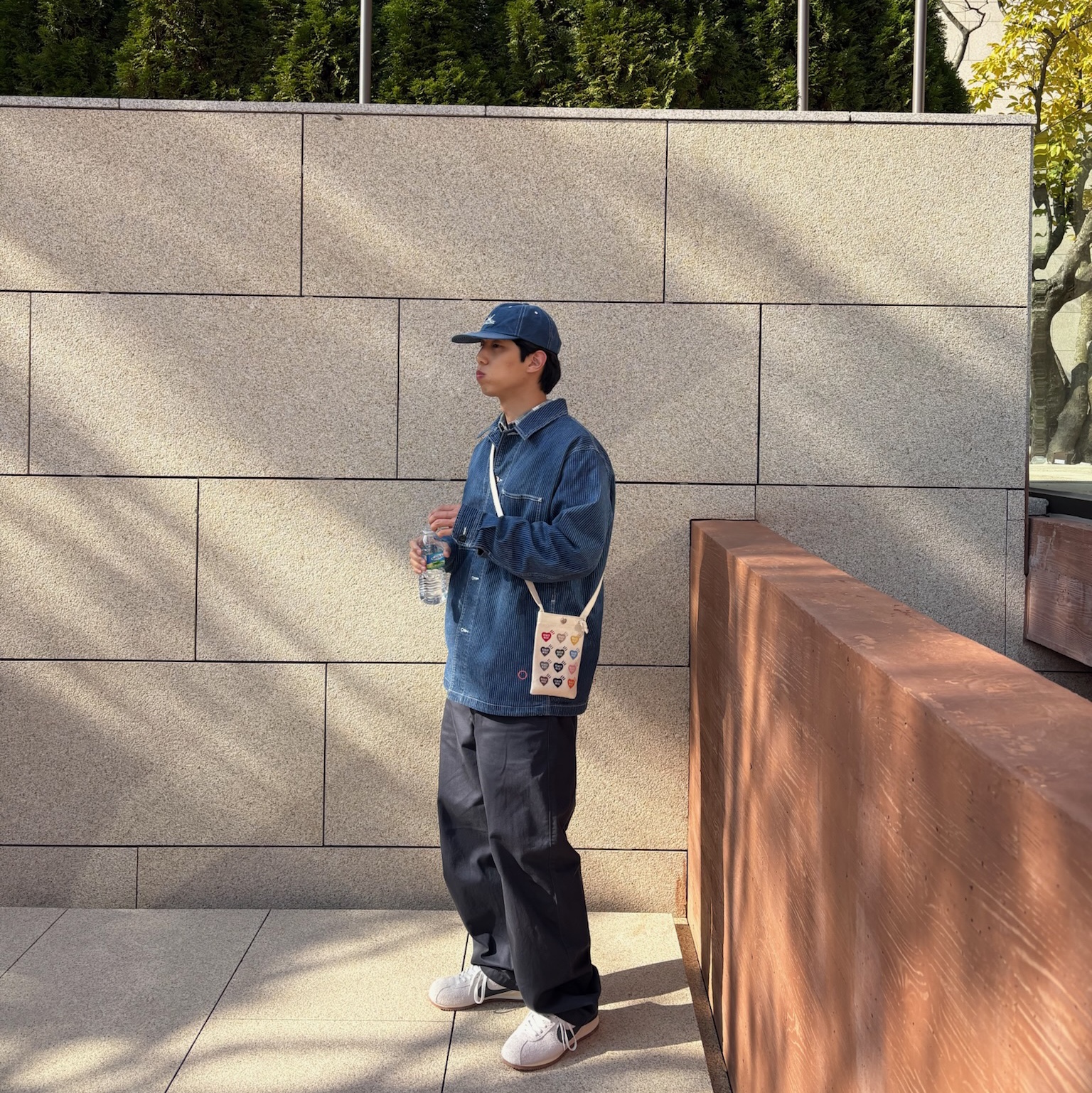 New Era x Sunlove 19Twenty Daybreak Light Blue 착용 스타일 - 2