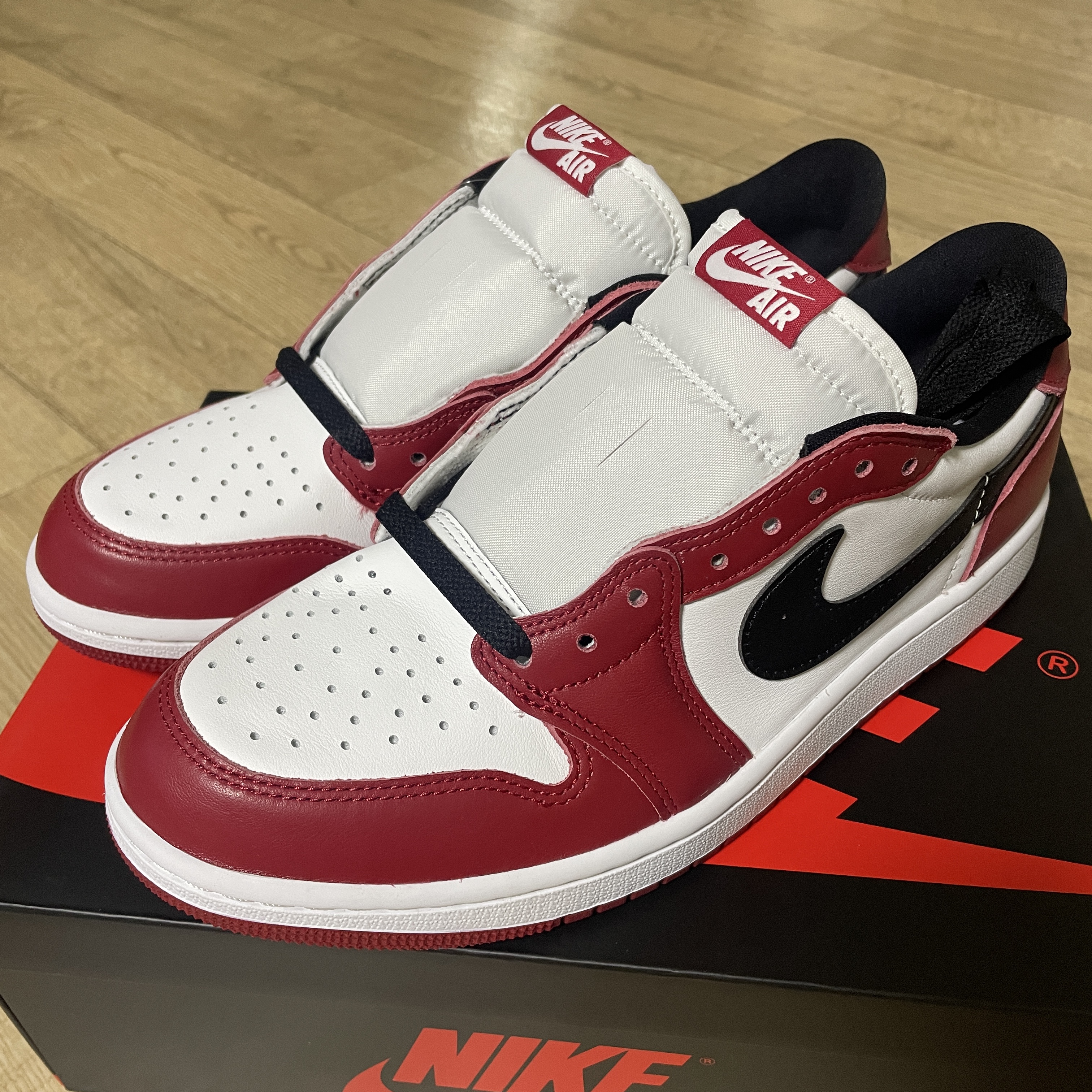 Jordan 1 Retro Low OG Chicago 착용 스타일 - 2