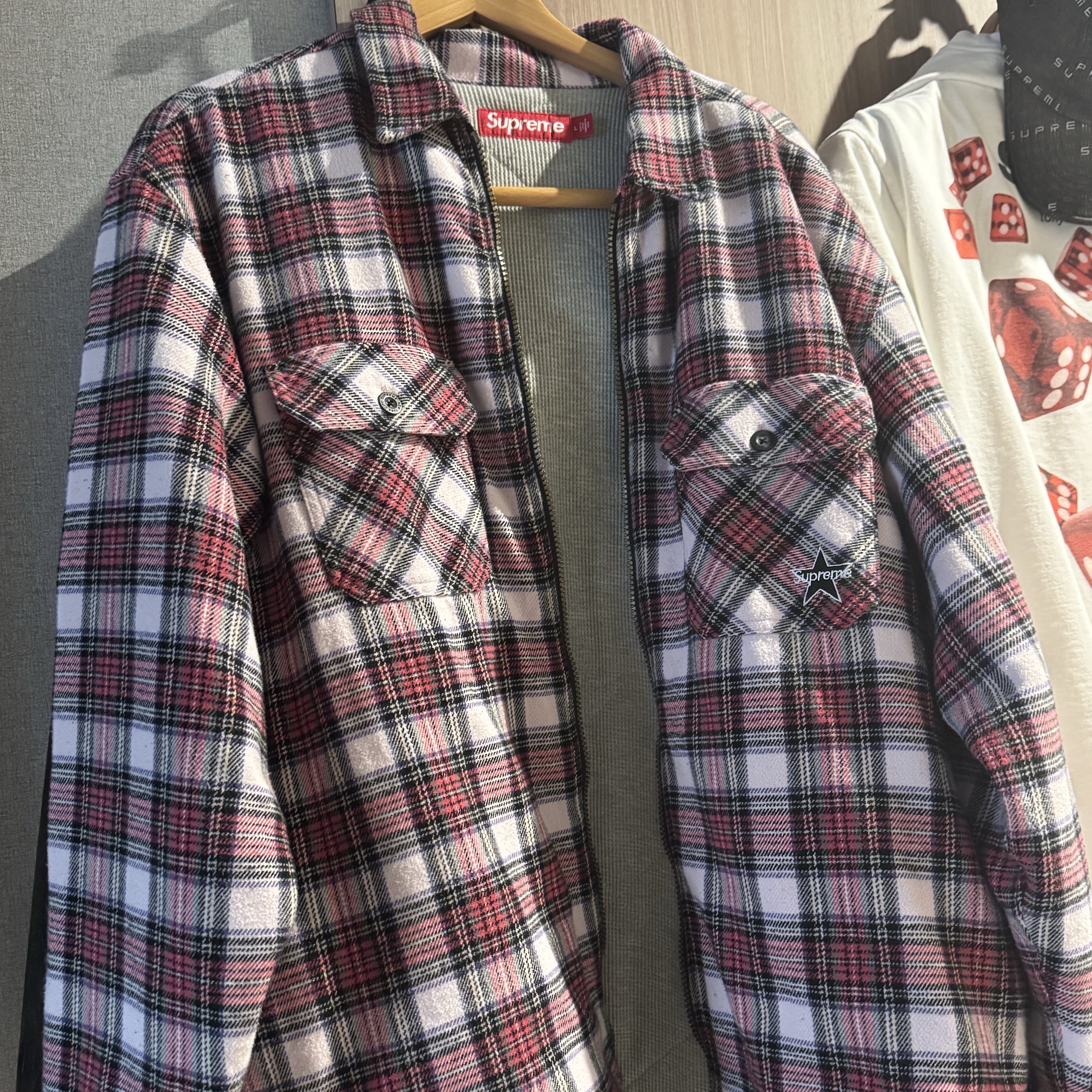 Supreme Thermal Lined Zip Up Flannel Shirt Pink - 25FW 착용 스타일 - 1