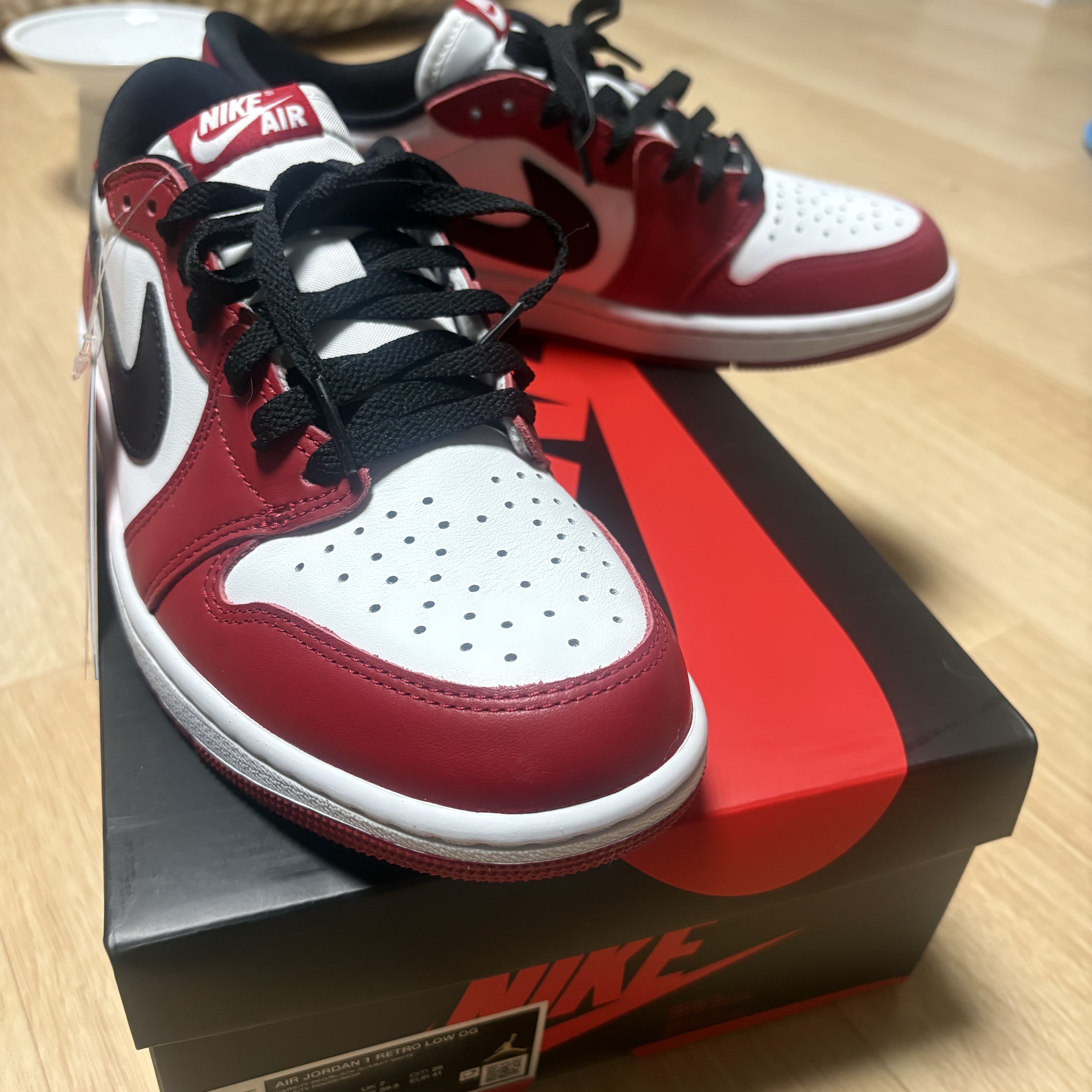 Jordan 1 Retro Low OG Chicago, Jordan 1 Retro High OG Chicago 2022 착용 스타일 - 3