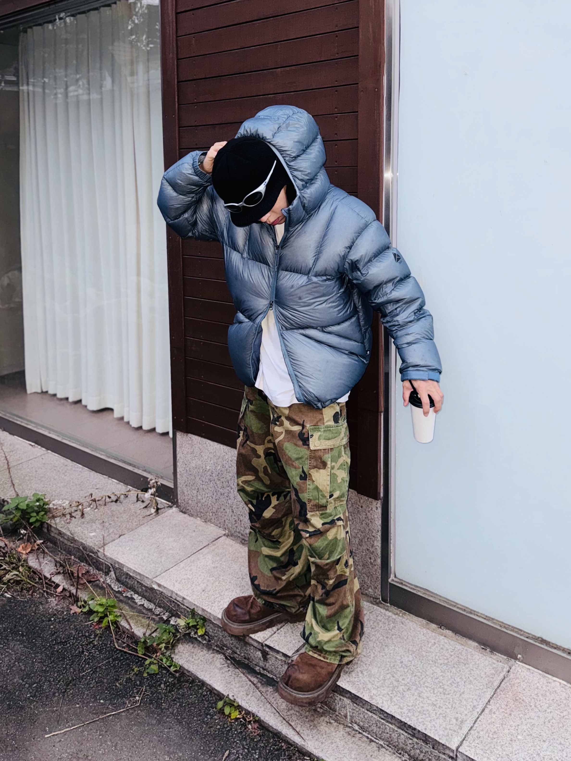 Oakley Eye Jacket Redux Silver Frame Prizm Black Polarized Lenses High Bridge Fit, NOD Stone Washed Cargo Pants Camo 착용 스타일 - 1