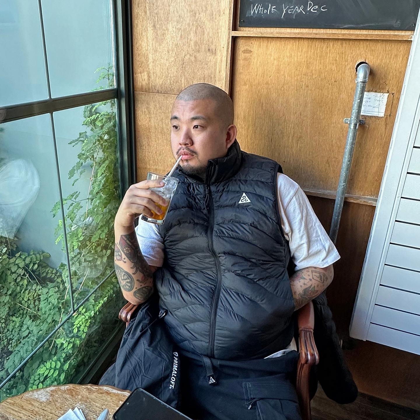 Nike ACG Lava Flow Therma-Fit ADV Jacket Black Summit White - Asia, Nike ACG Lava Flow Therma-Fit ADV Vest Black Summit White - Asia 착용 스타일