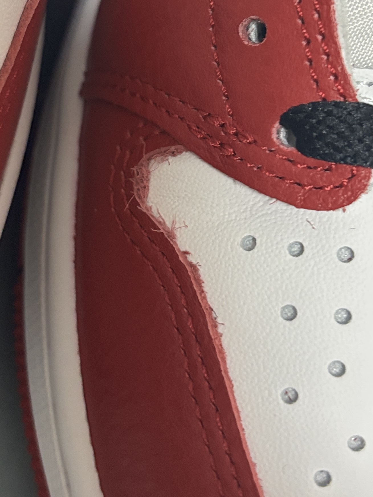 Jordan 1 Retro Low OG Chicago 착용 스타일 - 3