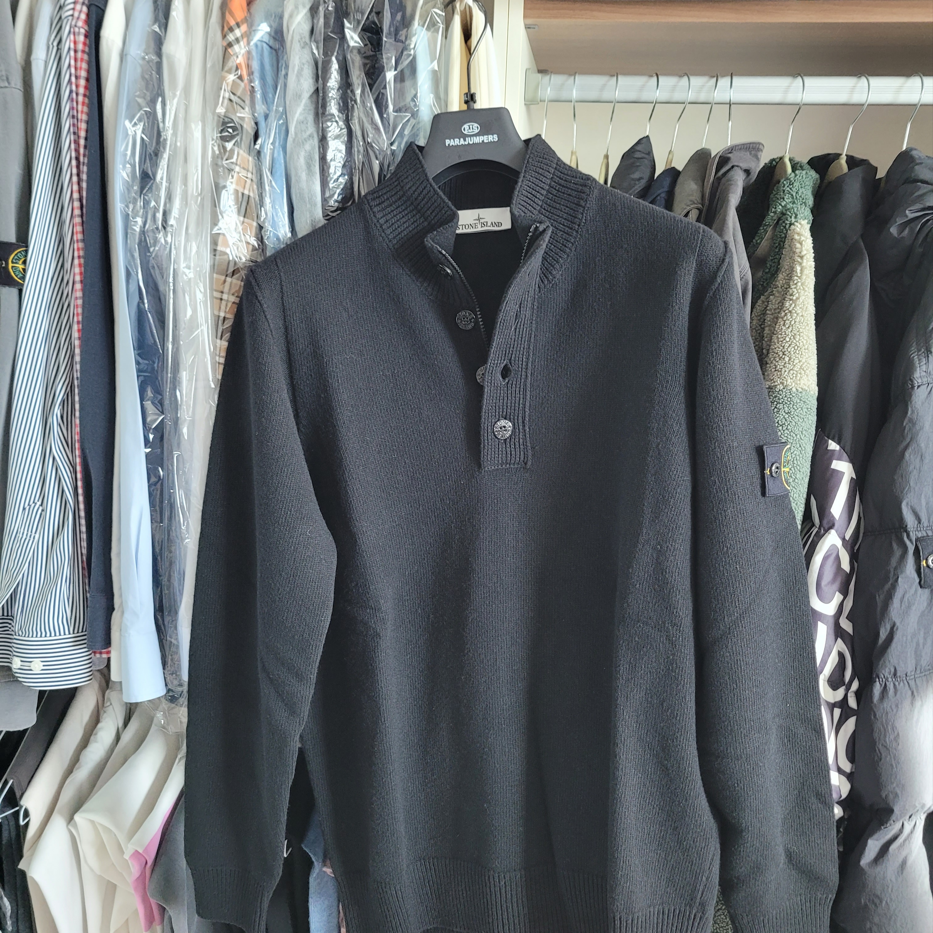 Stone Island Half Zip Up Knitwear Black - 25FW 착용 스타일 - 1