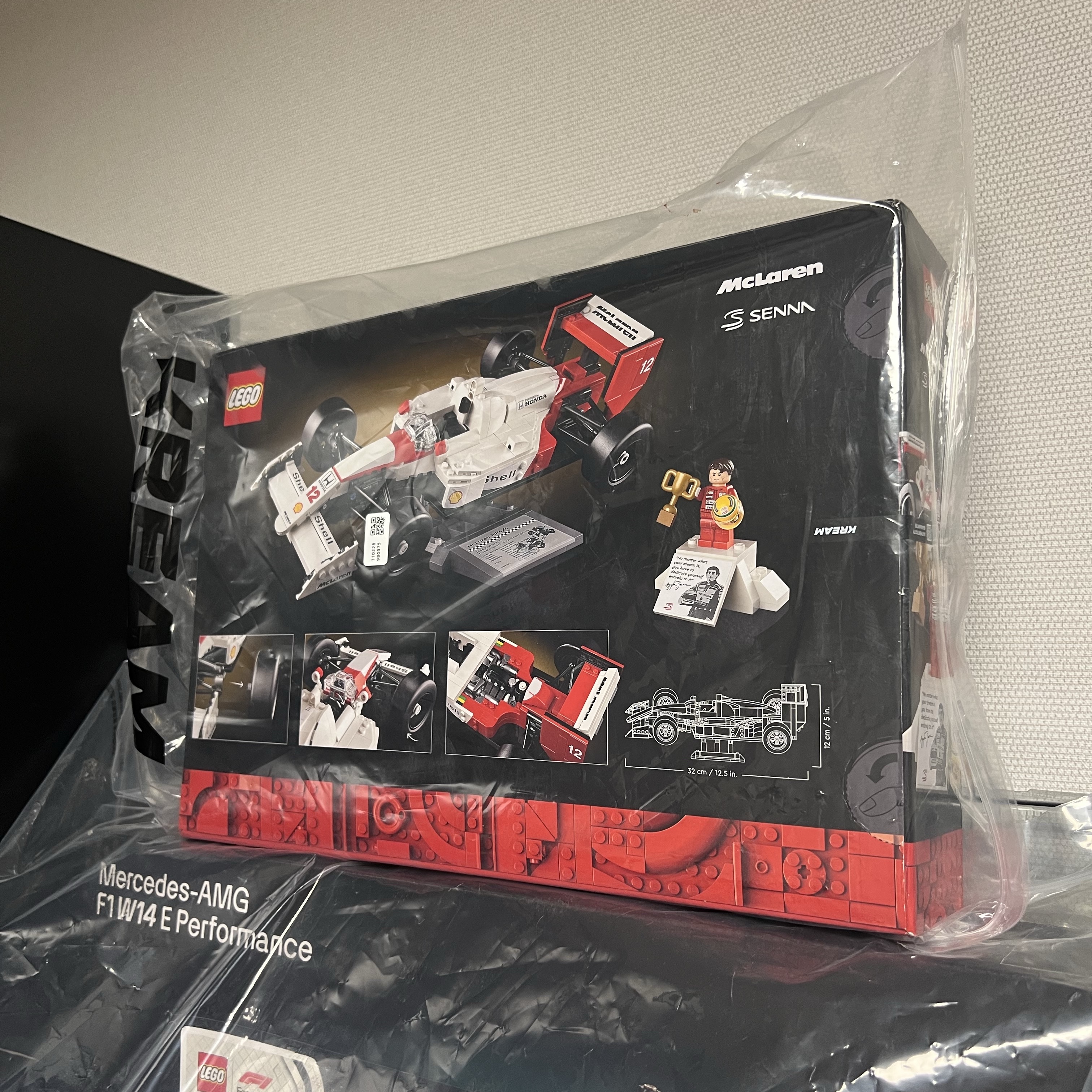 Lego McLaren MP4/4 & Ayrton Senna 착용 스타일