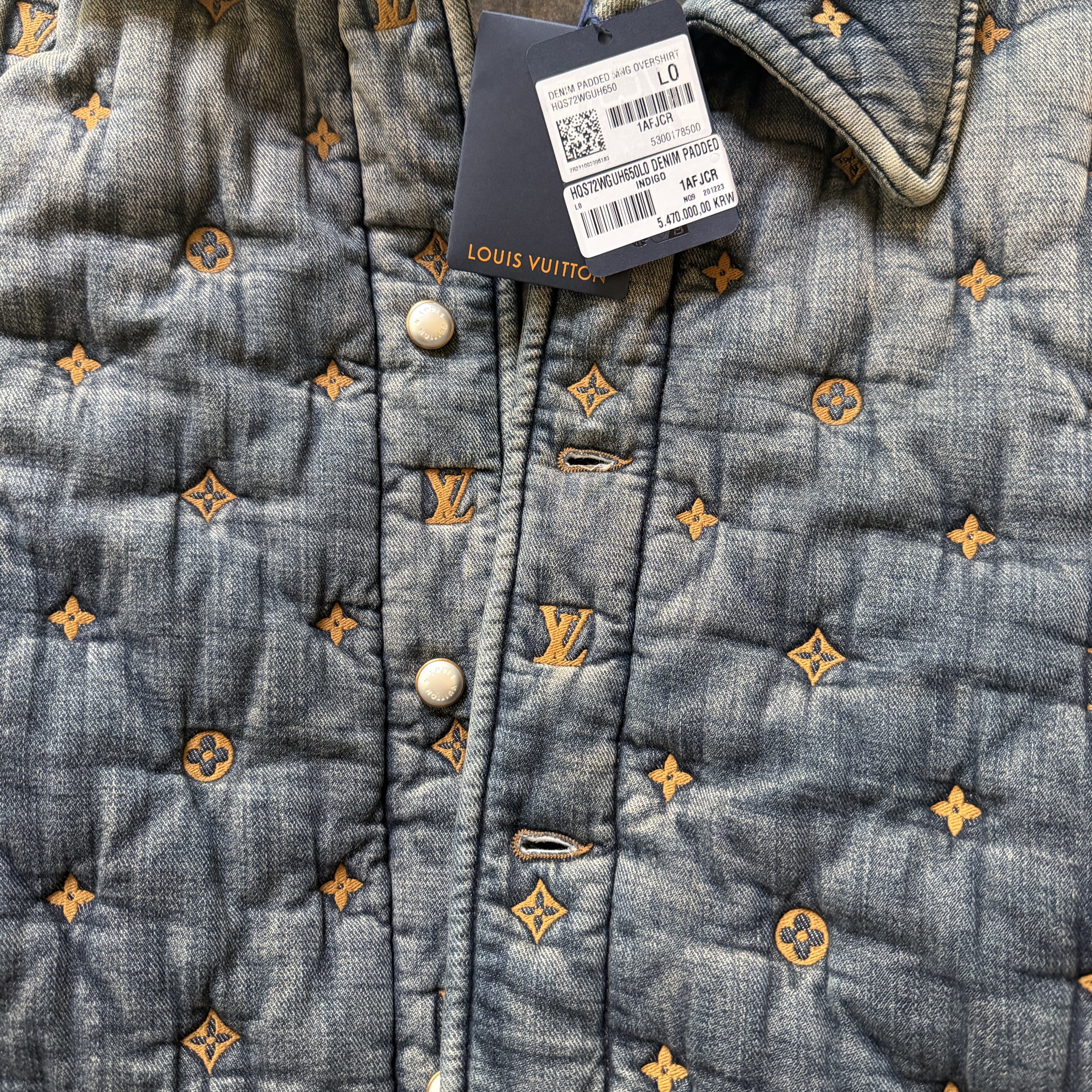 Louis Vuitton Padded Denim Monogram Overshirt Indigo 착용 스타일