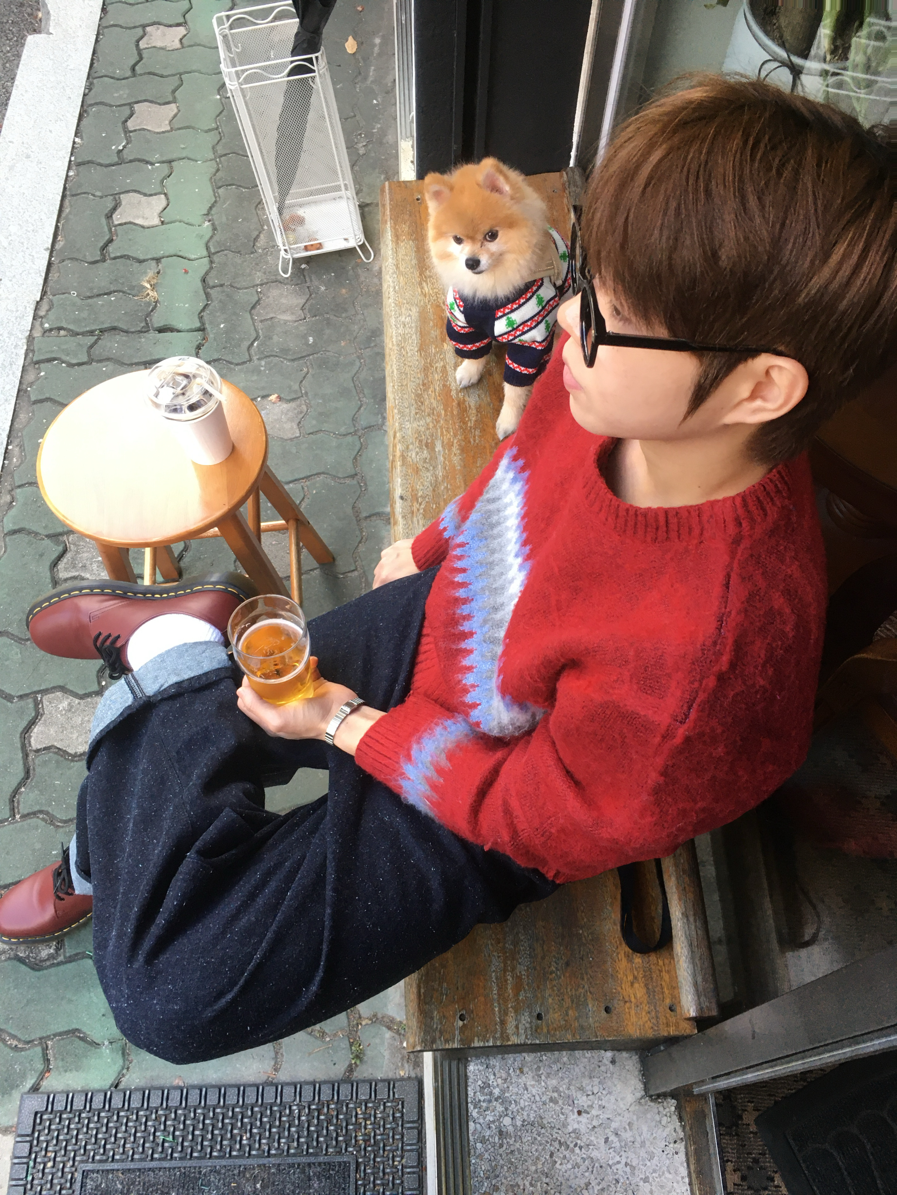 Casio LA670WA-4, Dr. Martens 1461 Smooth Leather Oxford Shoes Cherry Red 착용 스타일 - 2