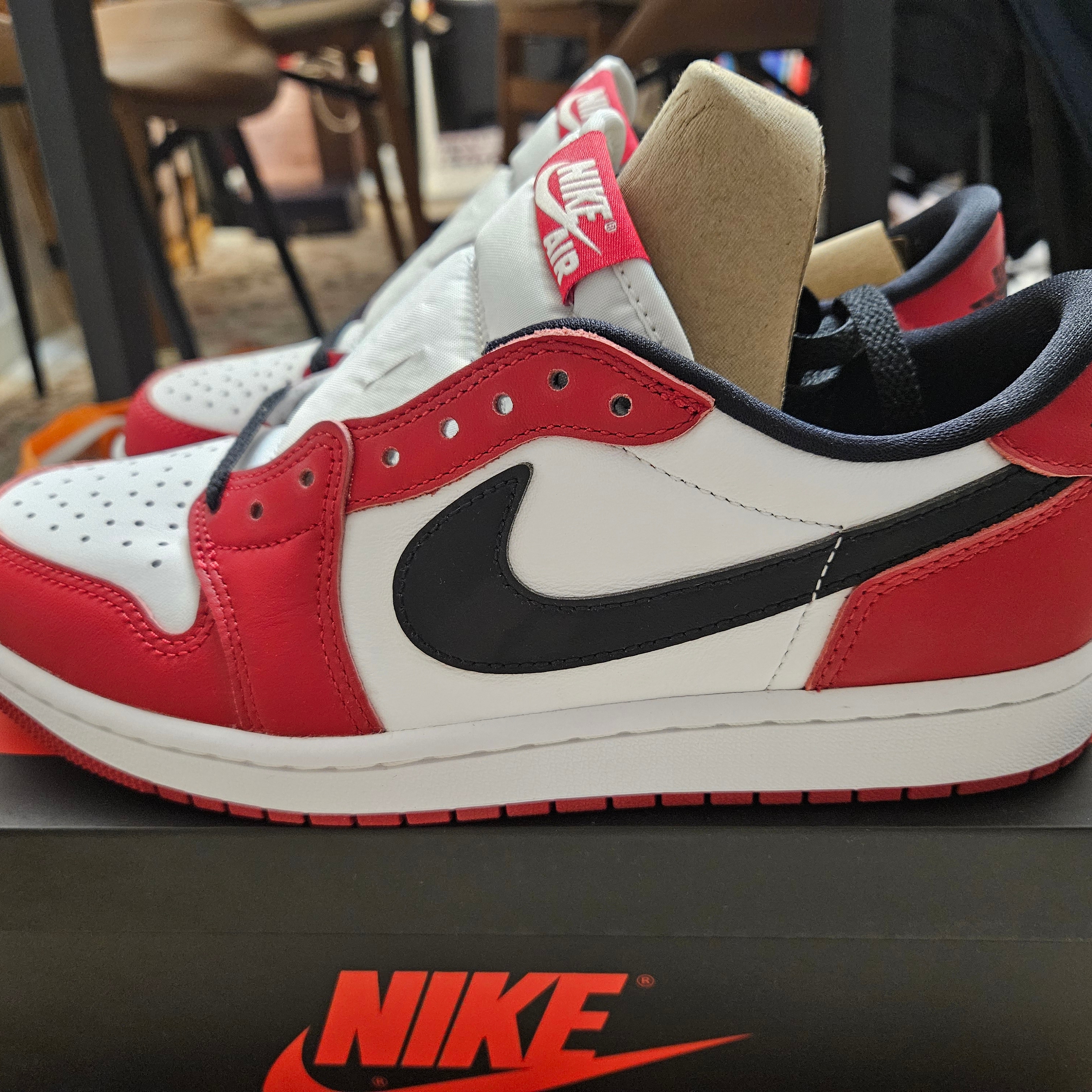 Jordan 1 Retro Low OG Chicago 착용 스타일 - 1