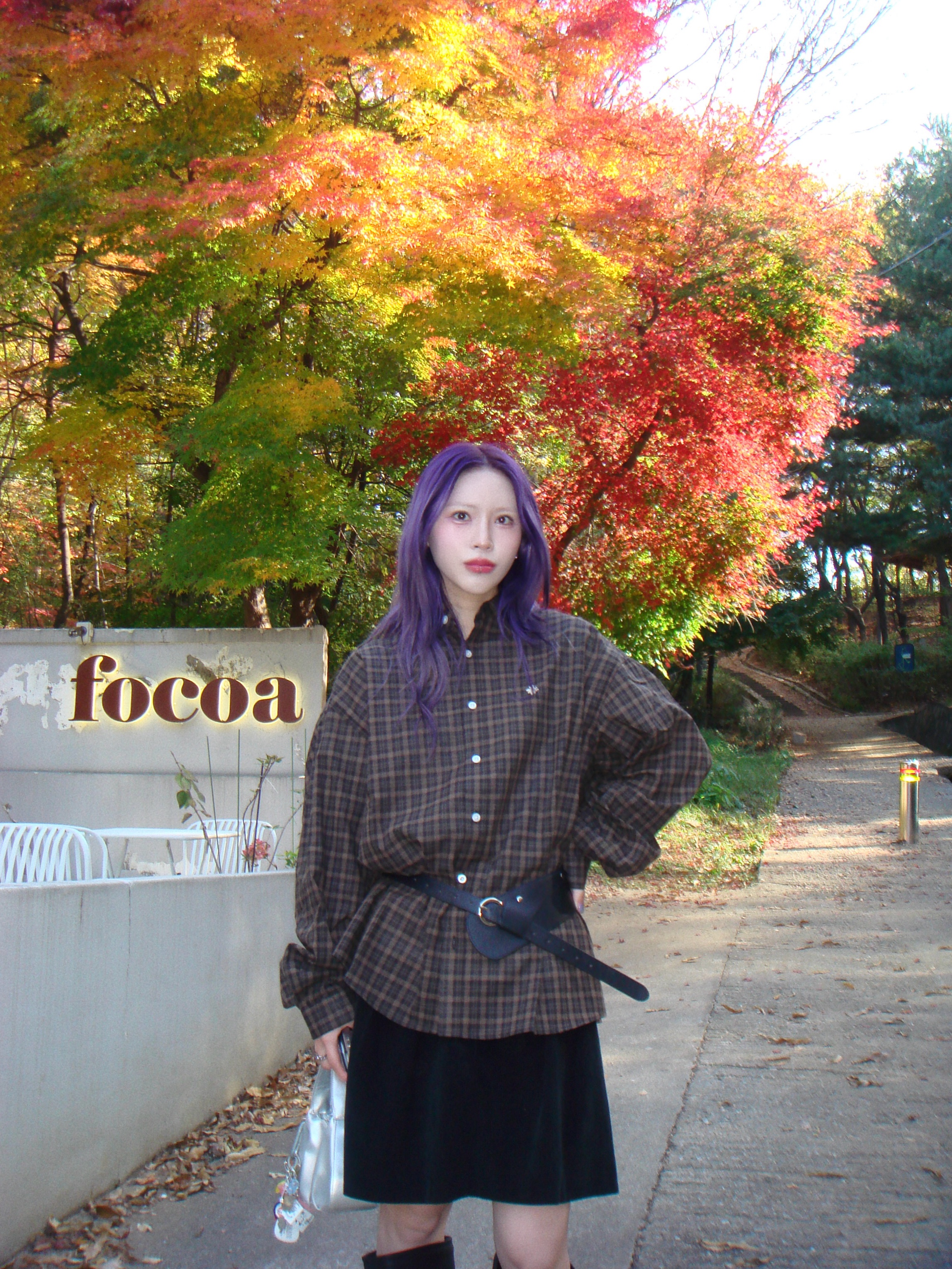 SLOW RECORD HOUSE Vintage Check Shirt Khaki 착용 스타일 - 2