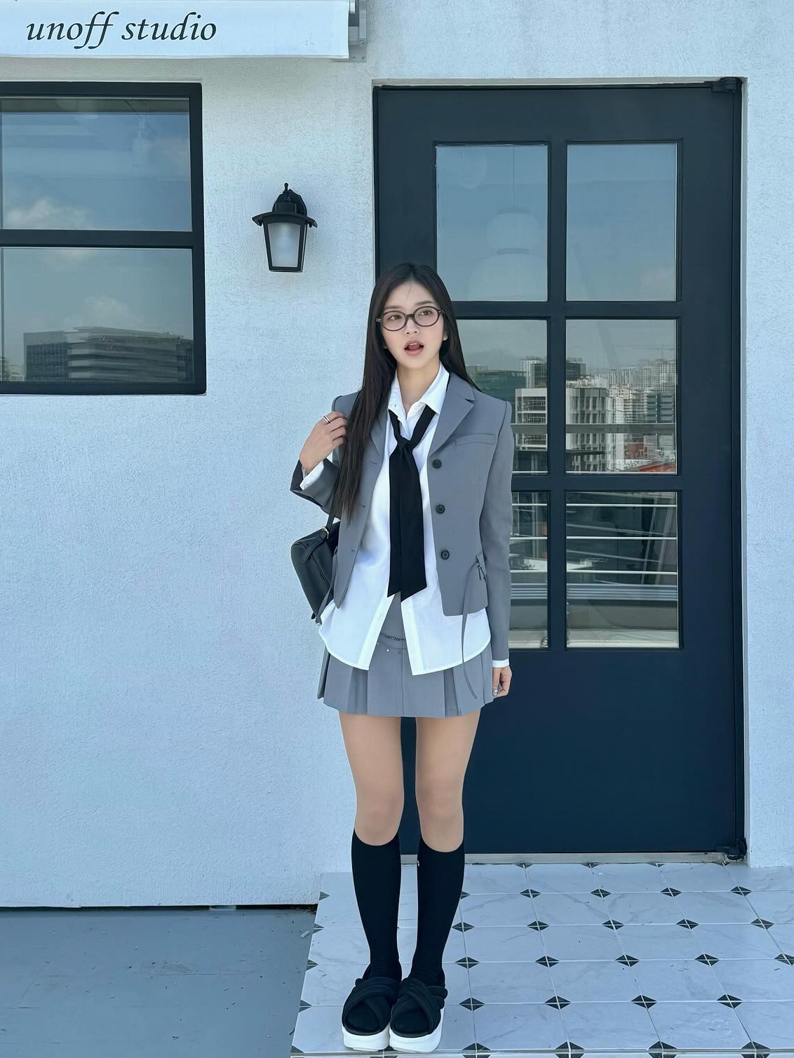 lash Molly Black 착용 스타일 - 2