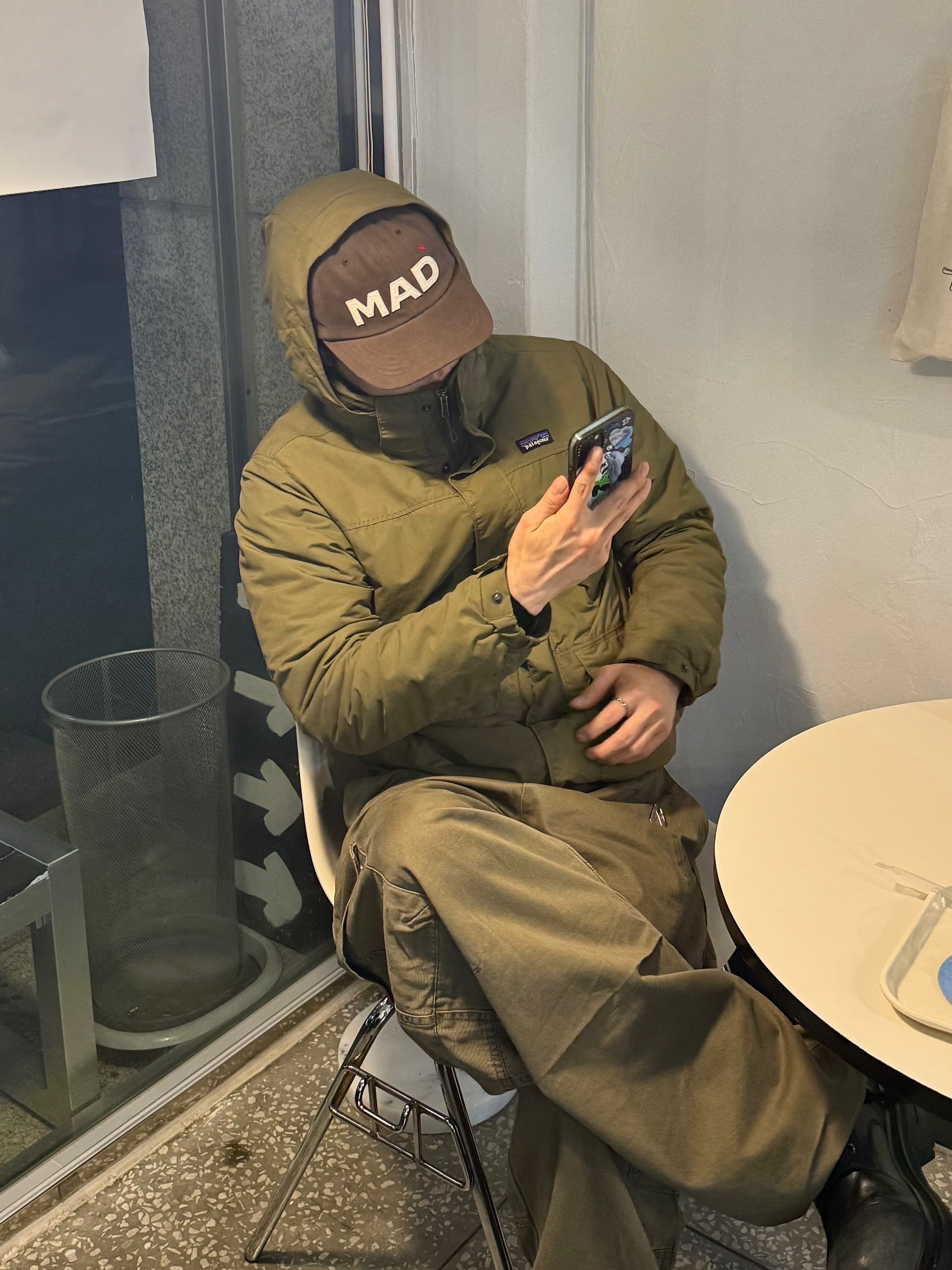 noun Washed Cargo Pants Khaki 착용 스타일 - 5