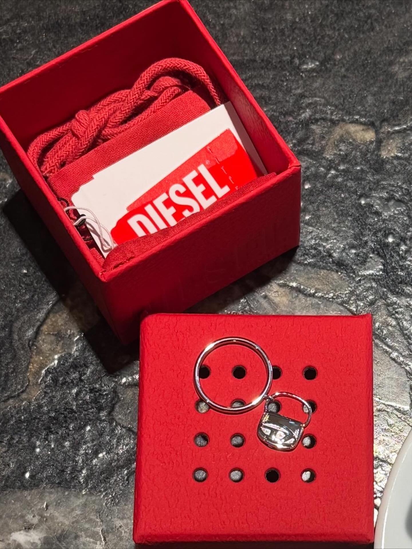 Diesel Dx1619040 Jewellery Stainless Steel 1DR Bag Charm Ring Silver 착용 스타일