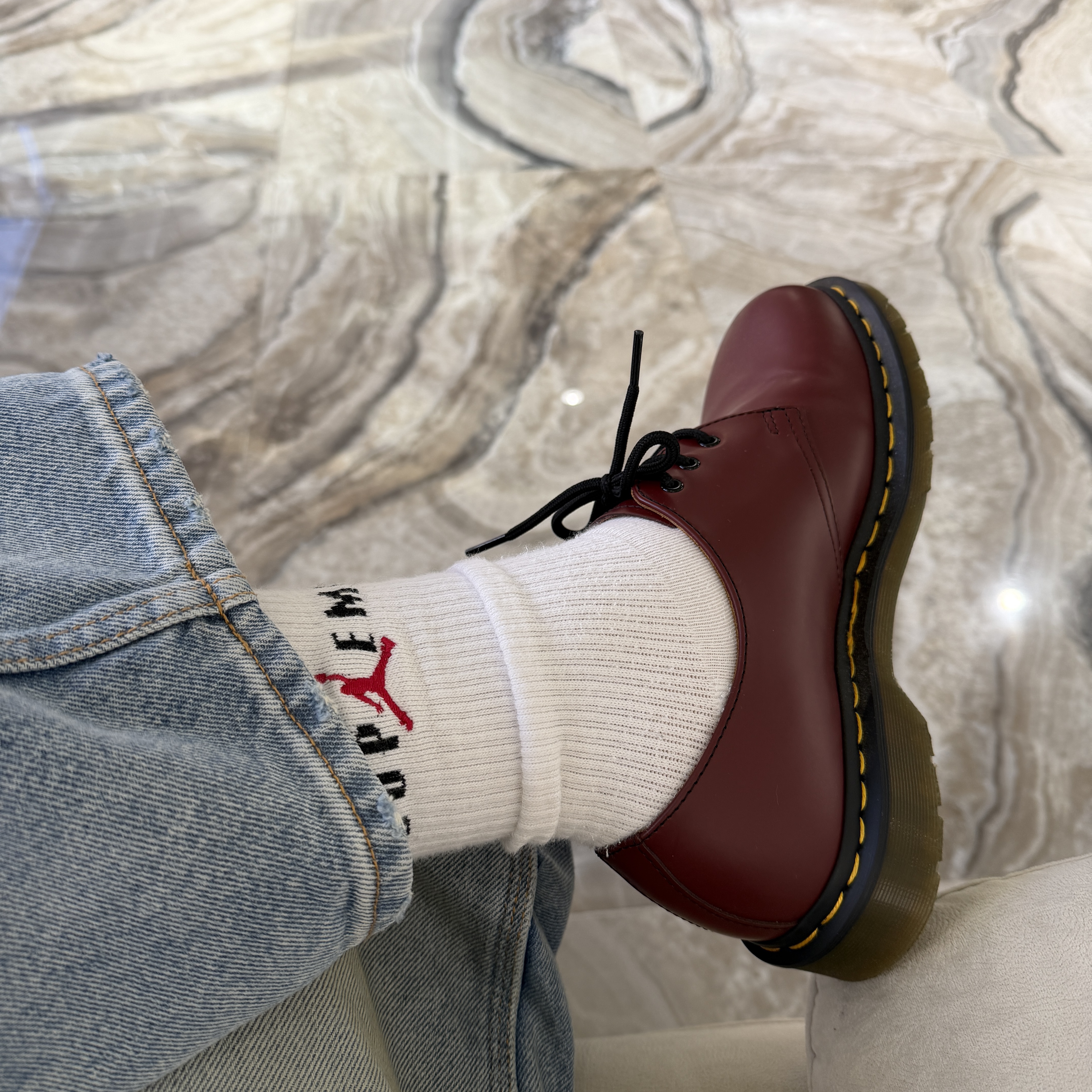 Supreme Reflective Double Knee Pants Denim - 25FW, Supreme Box Logo Hooded Sweatshirt Stone - 24FW 착용 스타일 - 2