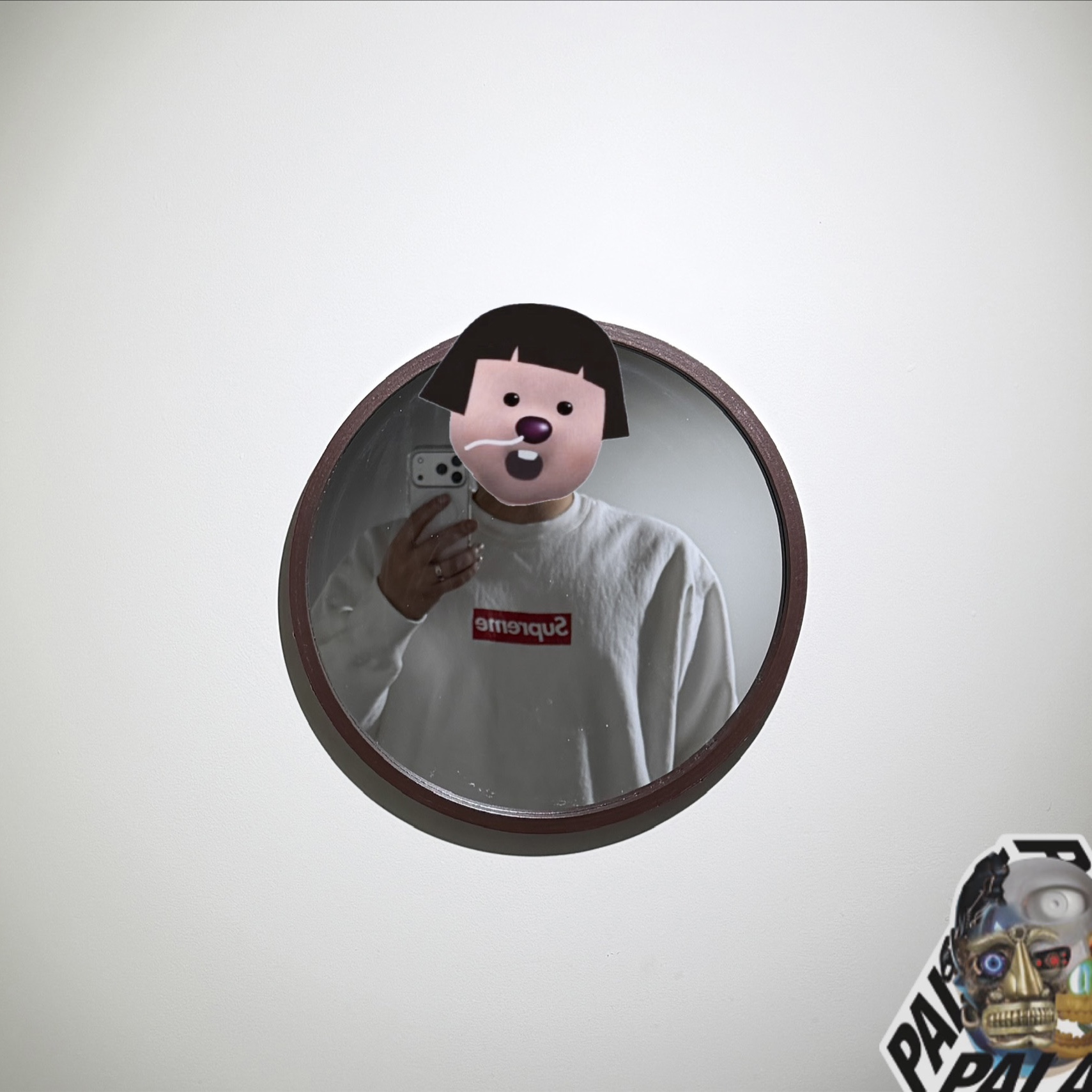 Supreme Washed Box Logo Crewneck White - 25SS 착용 스타일