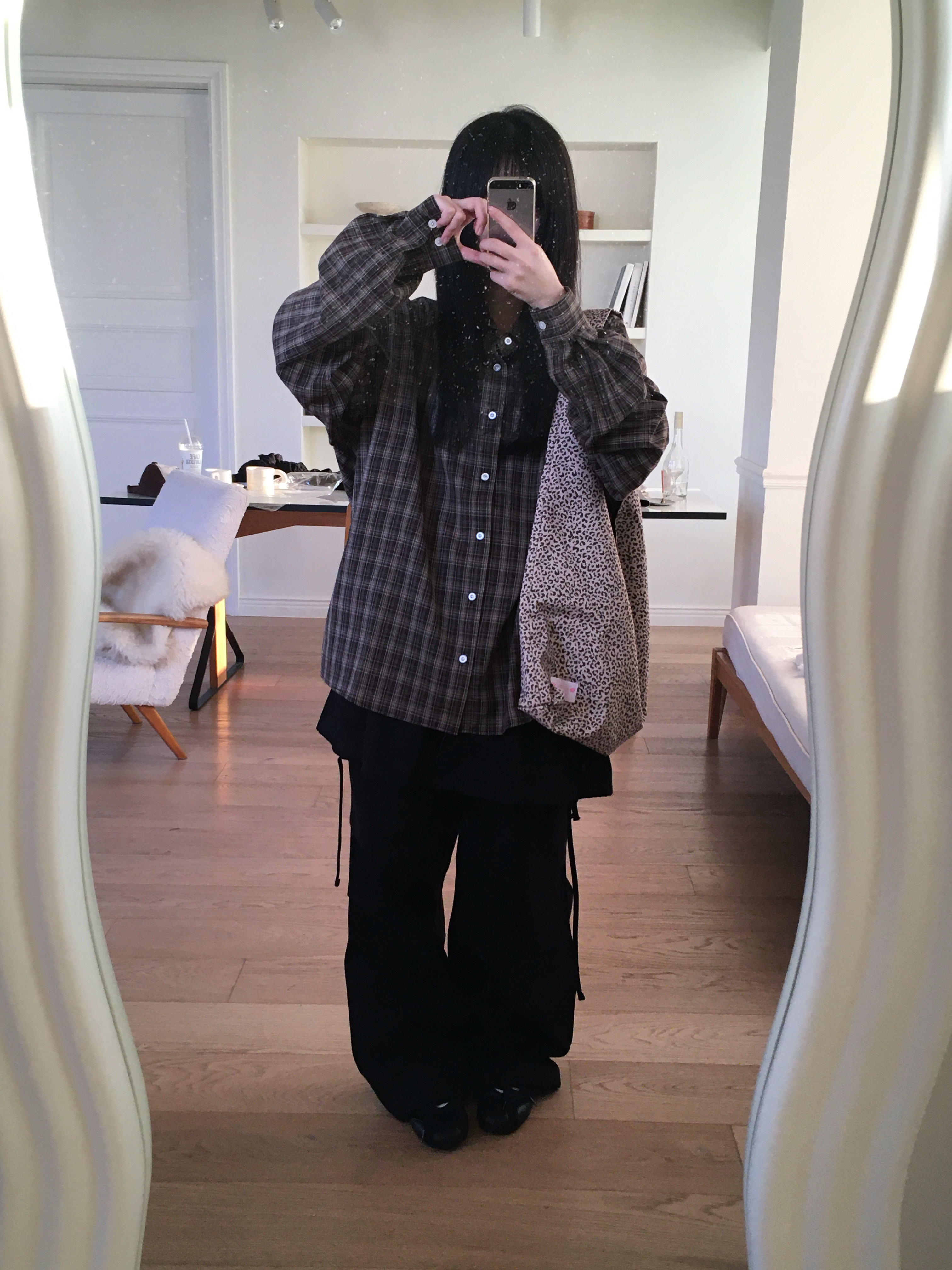 SLOW RECORD HOUSE Kane Check Shirt Brown 착용 스타일 - 8