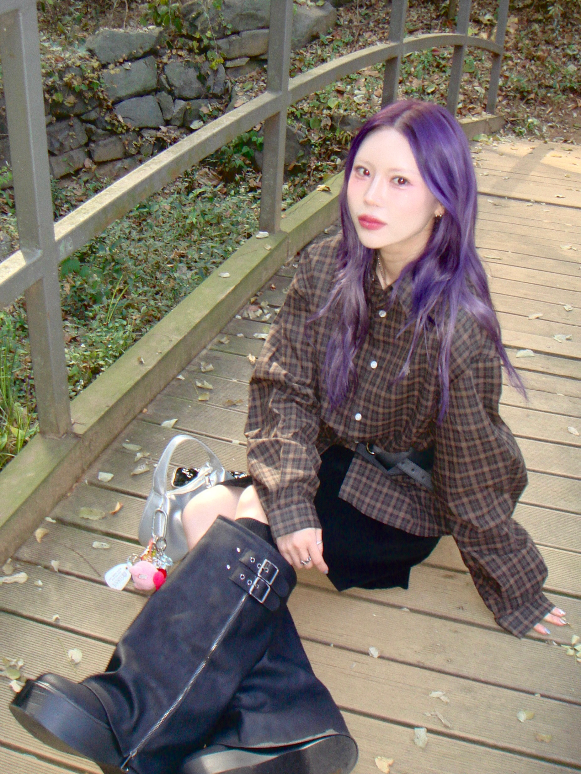 SLOW RECORD HOUSE Vintage Check Shirt Khaki 착용 스타일 - 3