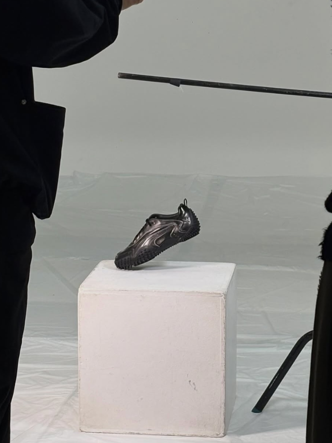 Puma Mostro Leather Sneakers Black, Puma Mostro Archive Black Strong Gray 착용 스타일 - 3