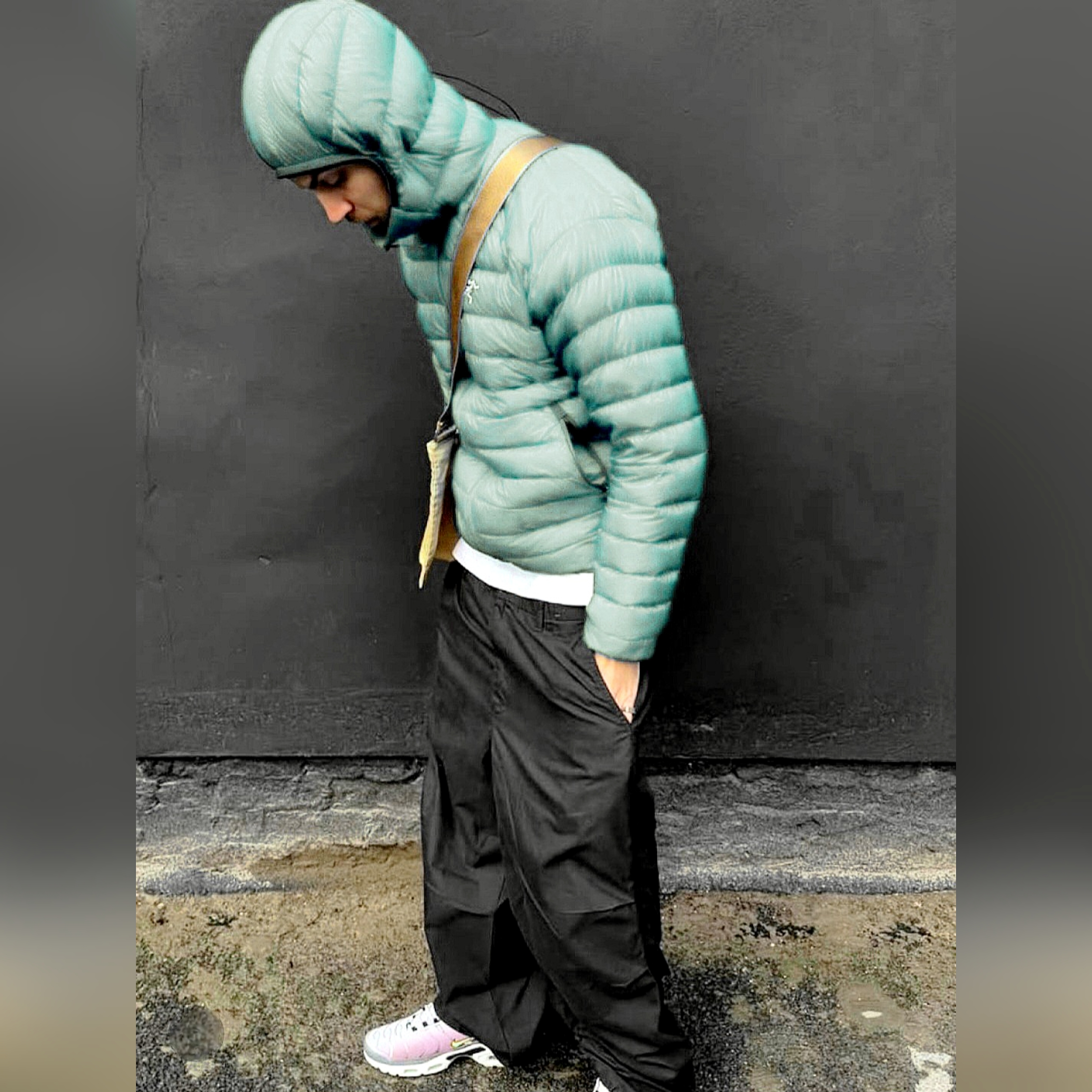 Arc'teryx Cerium Hoody Stone Green 착용 스타일