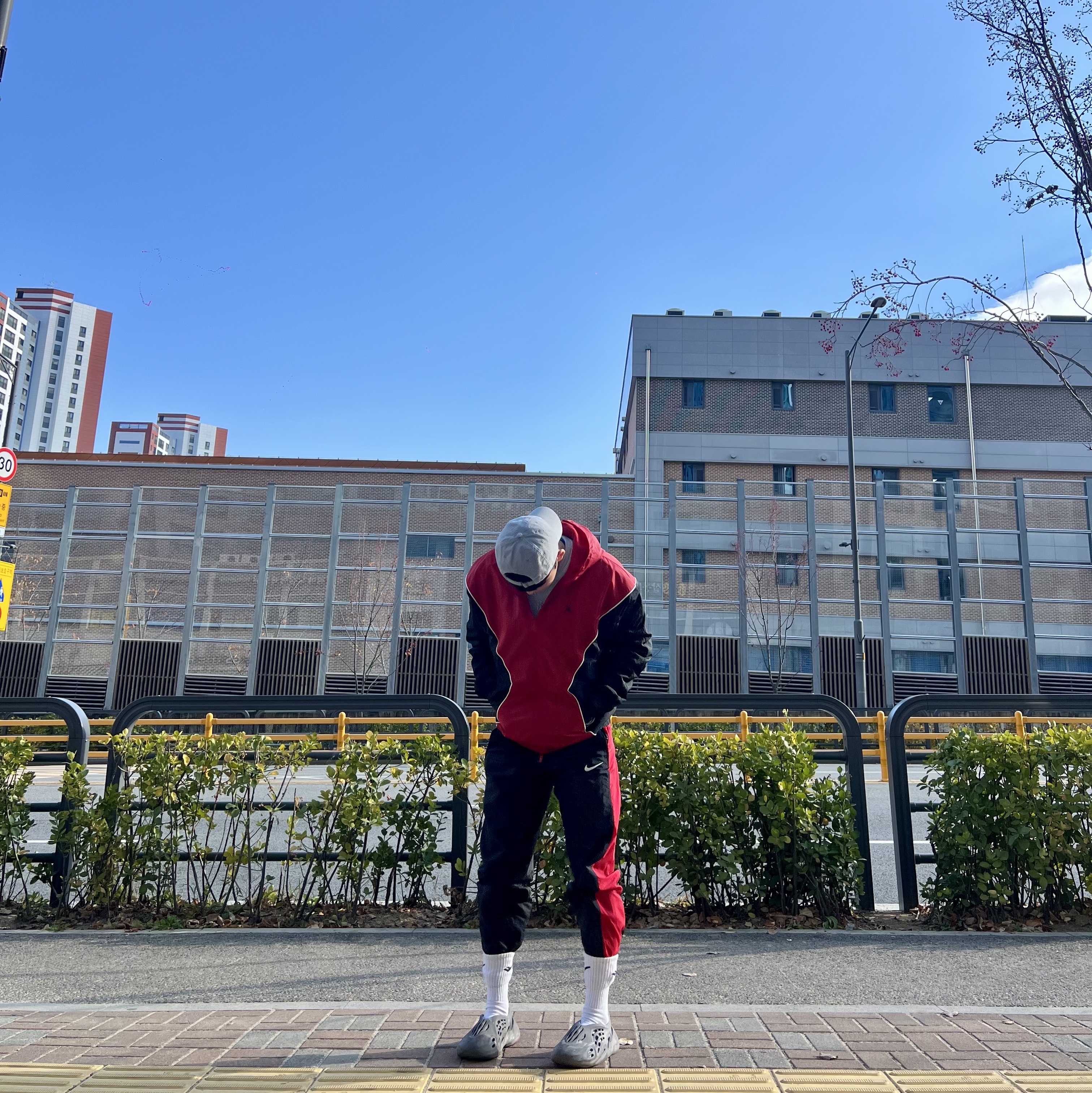 Jordan Brooklyn Hoodie Draft Jacket Varsity Red Black - Asia, Damiani Metropolitan Diamond Necklace Silver 착용 스타일 - 3