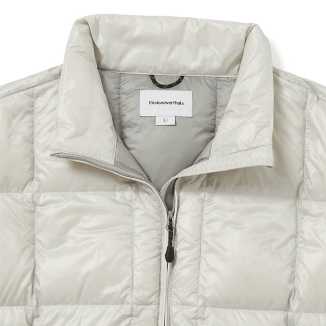 Thisisneverthat Pertex Light Down Jacket Dark Sage 착용 스타일
