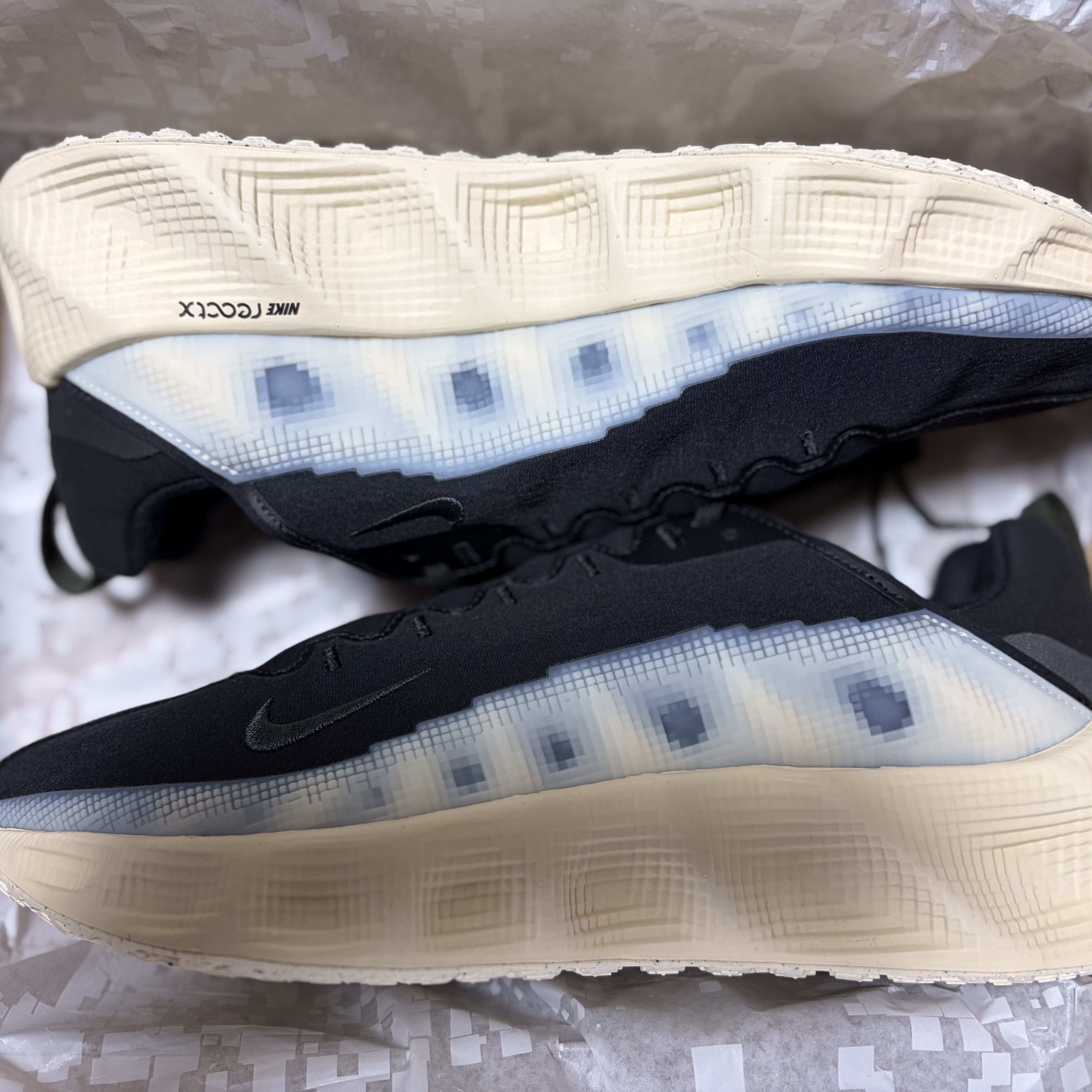 Nike Ava Rover Black Muslin 착용 스타일 - 2